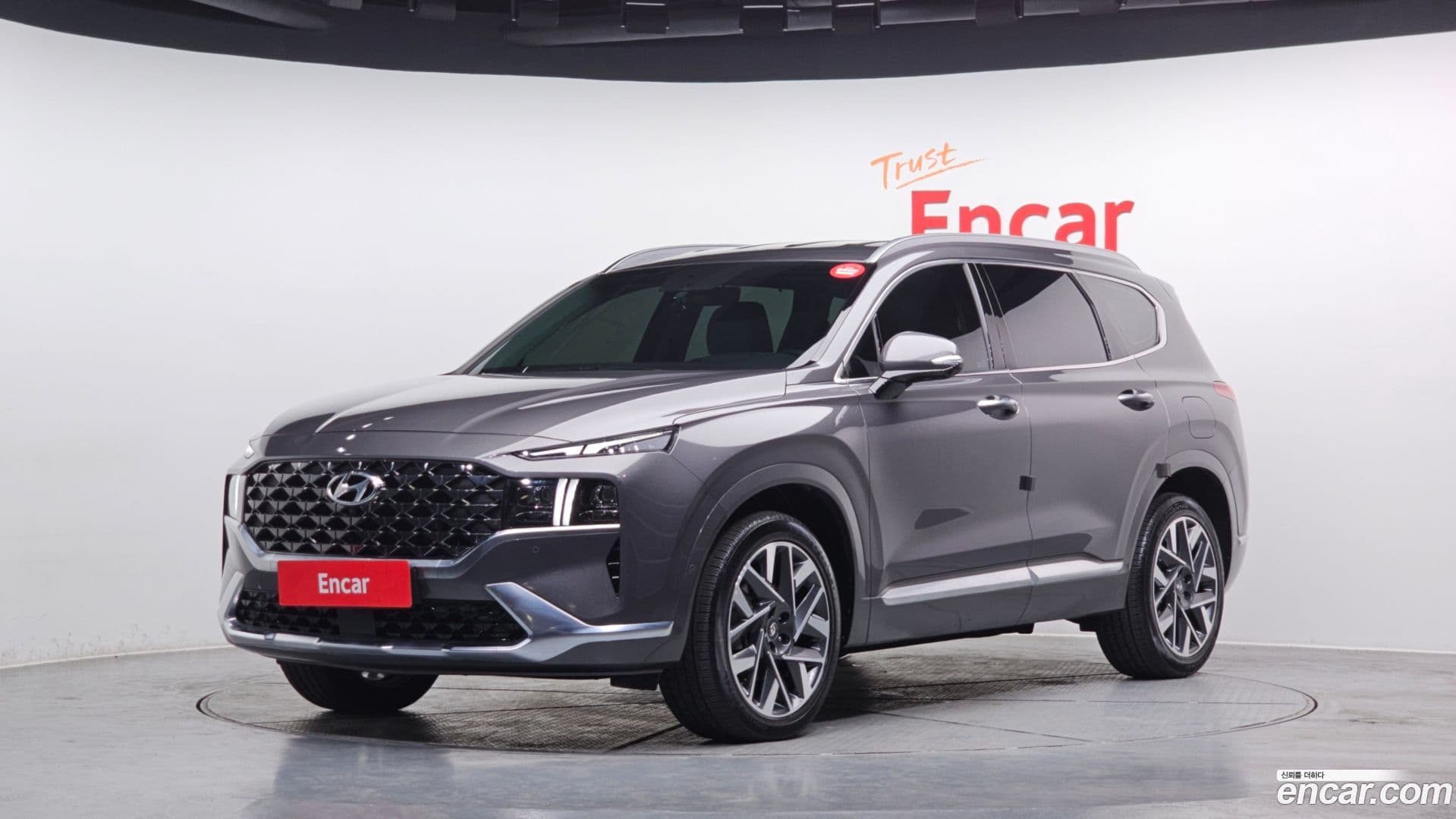 Main__Slider__Photo:Santafe Hyundai 2020.10-0