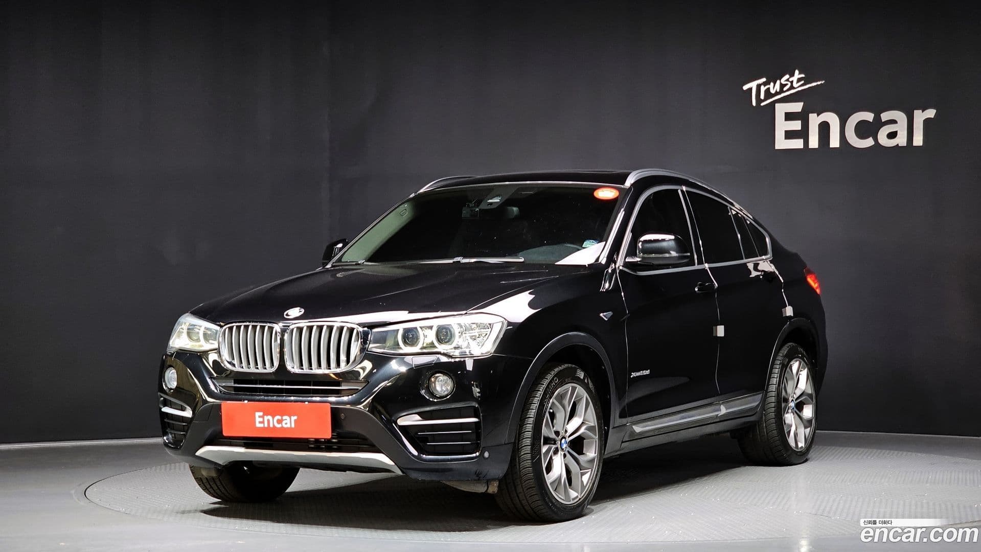 Main__Slider__Photo:X4 BMW 2014.10-0