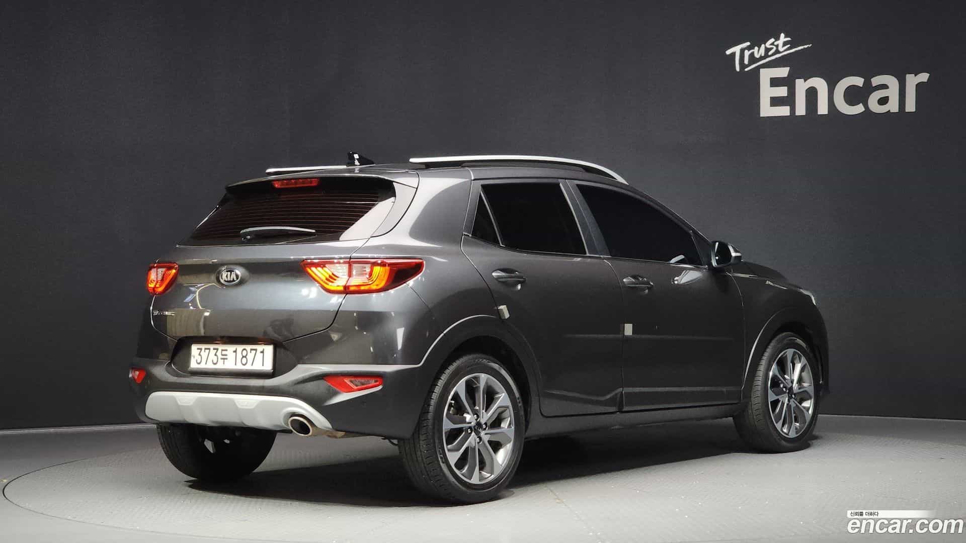 Stonic Kia 2020.11-OUTER-002