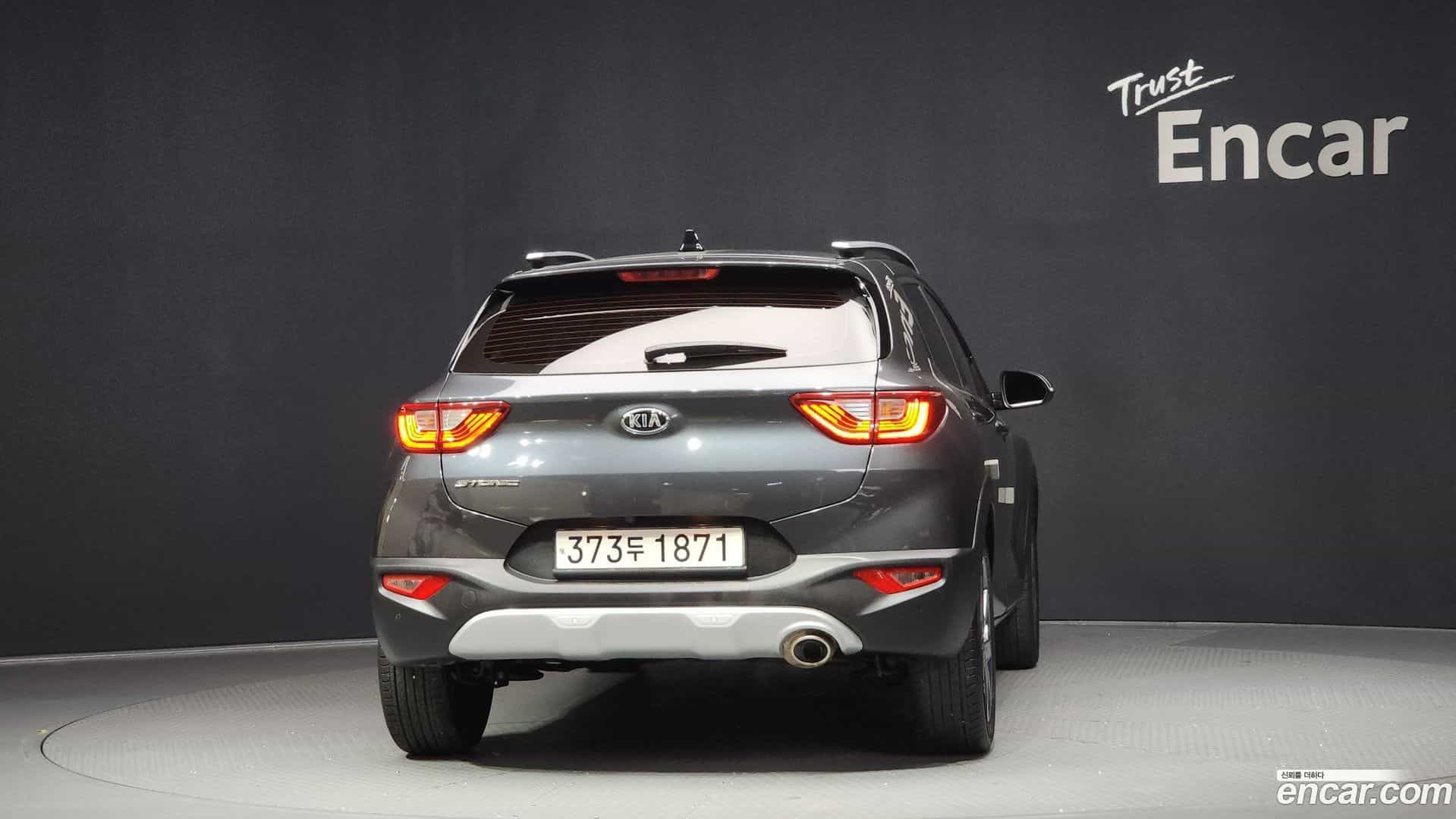 Stonic Kia 2020.11-OUTER-004