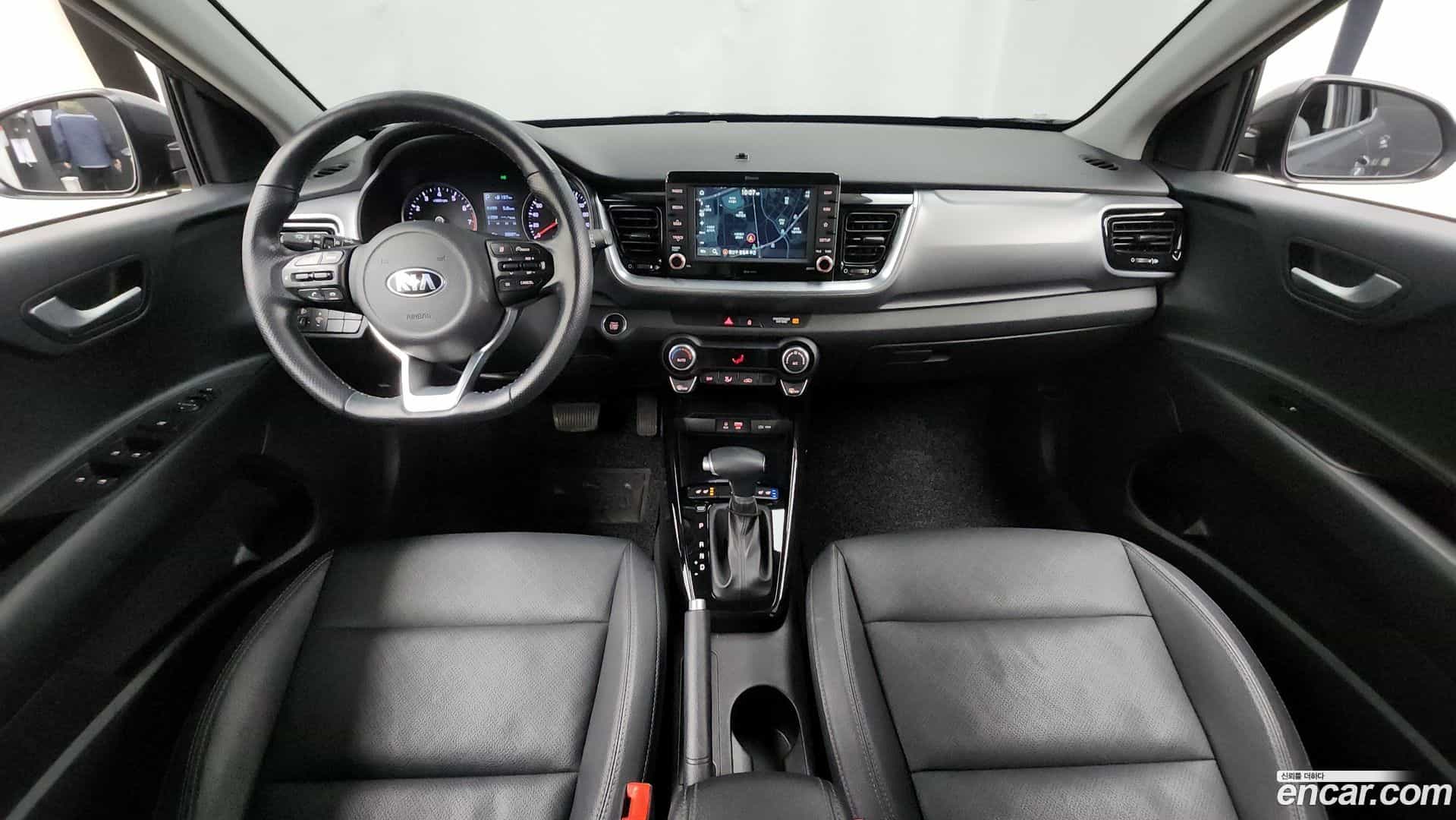 Stonic Kia 2020.11-INNER-007