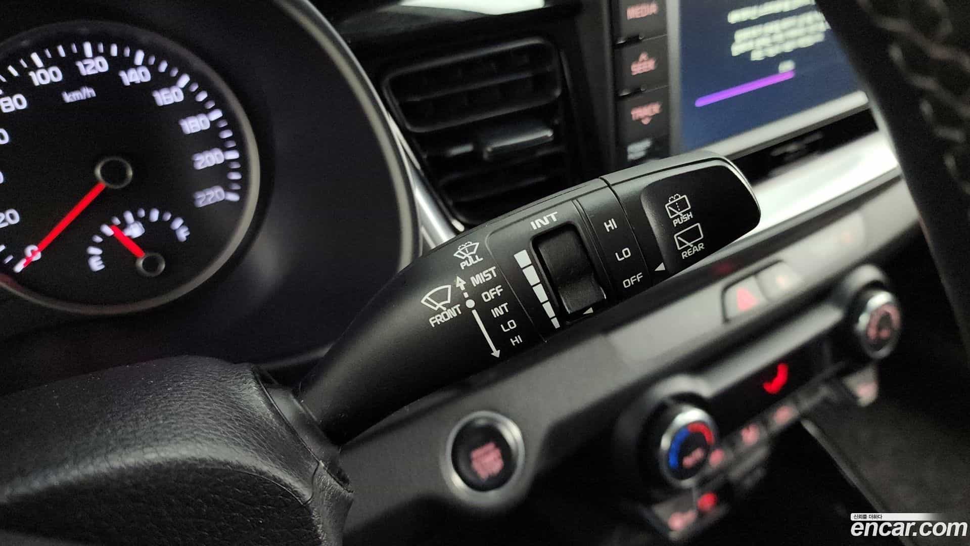 Stonic Kia 2020.11-OPTION-023