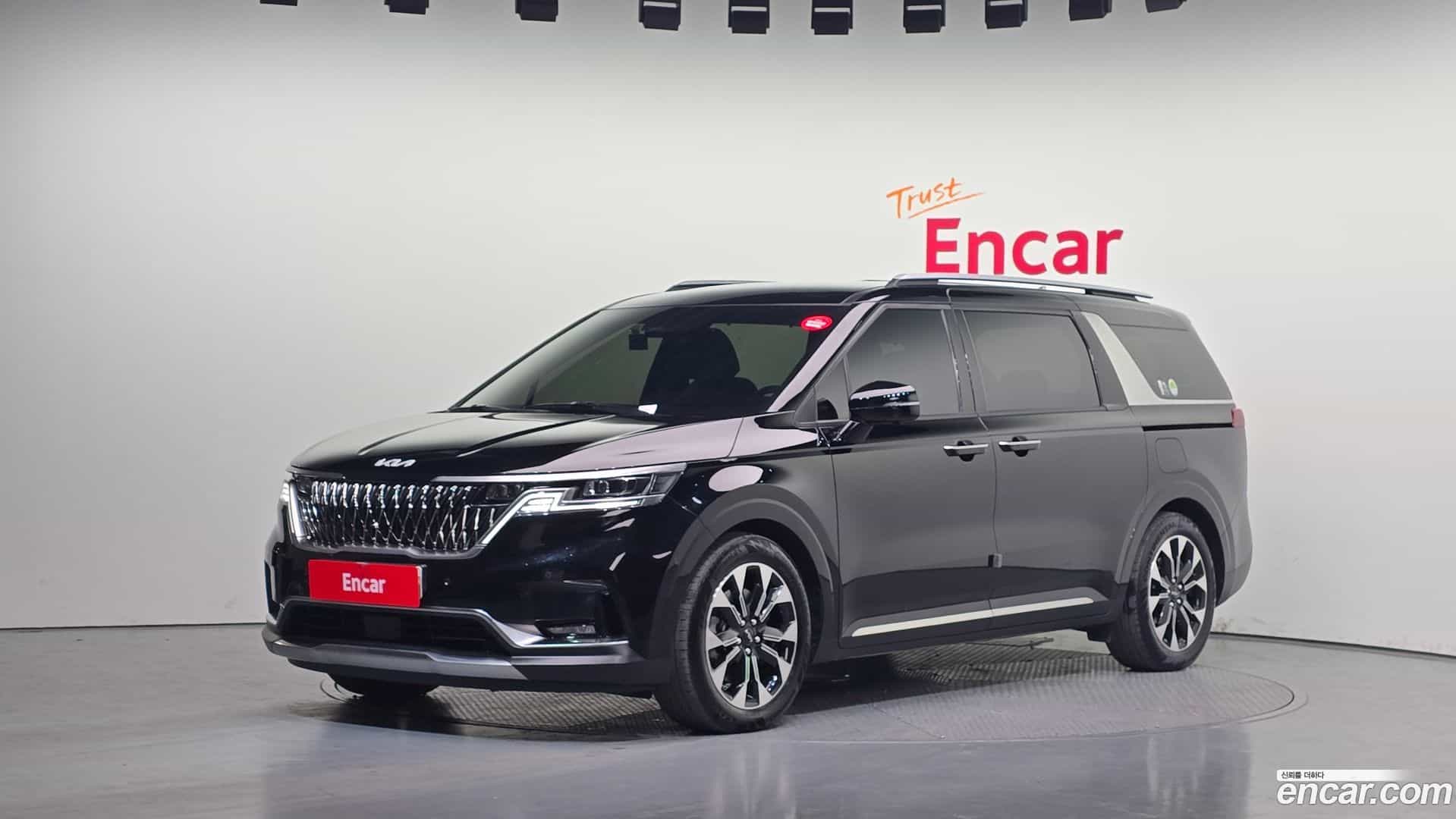 Canival Kia 2023.8-OUTER-001