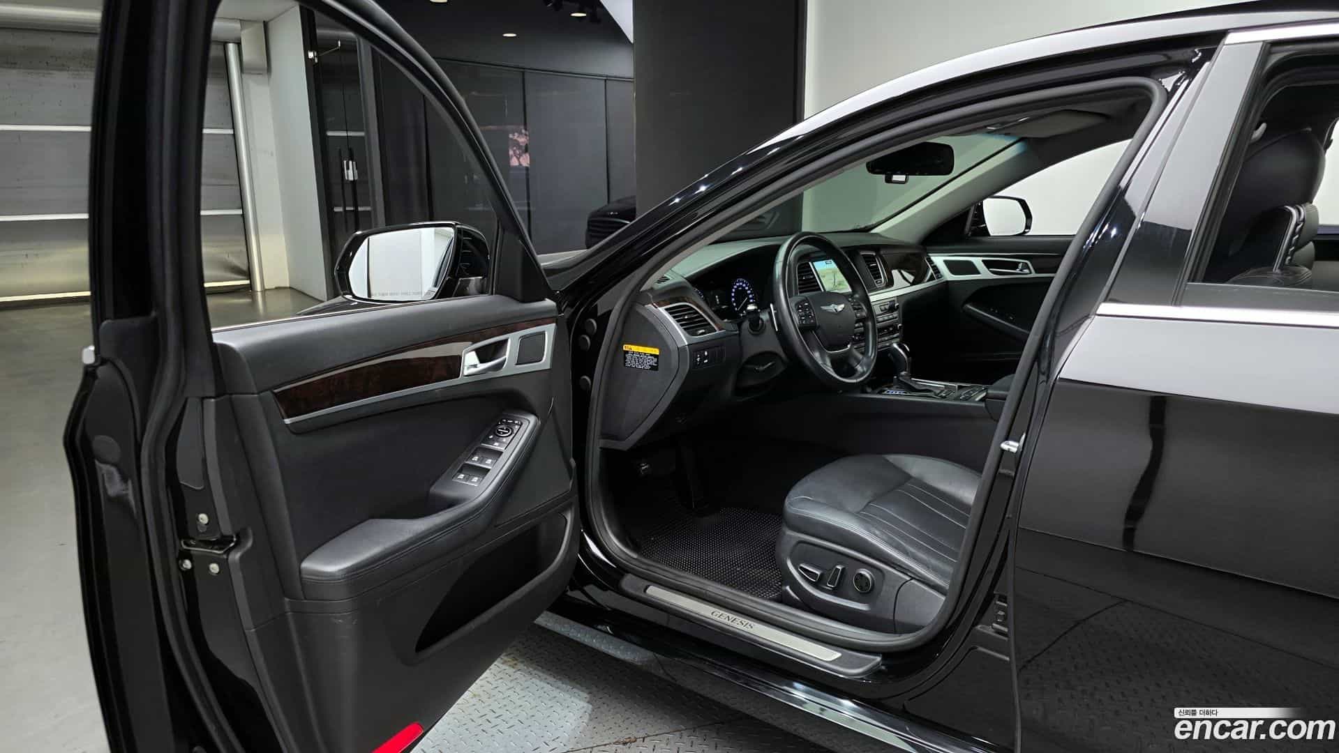 Genesis Hyundai 2014.9-OPTION-015