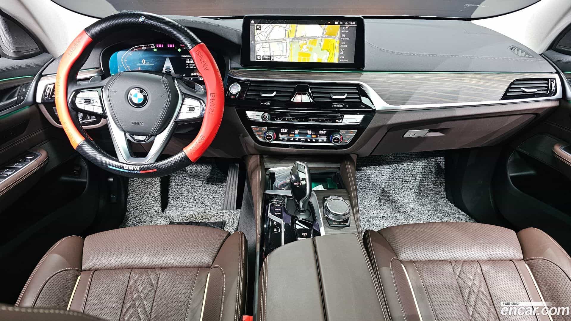 Gran Turismo BMW 2022.8-INNER-007