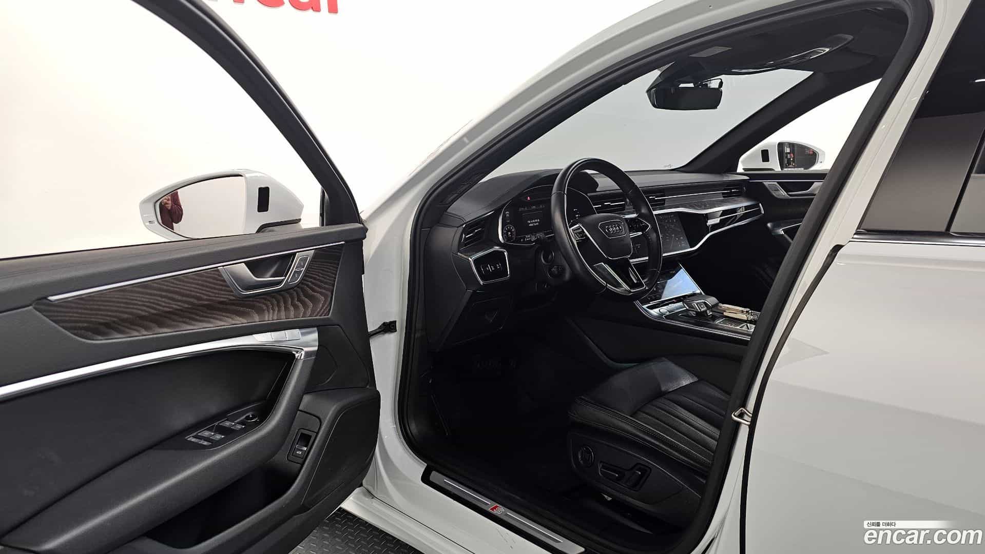 A6 Audi 2019.11-INNER-010