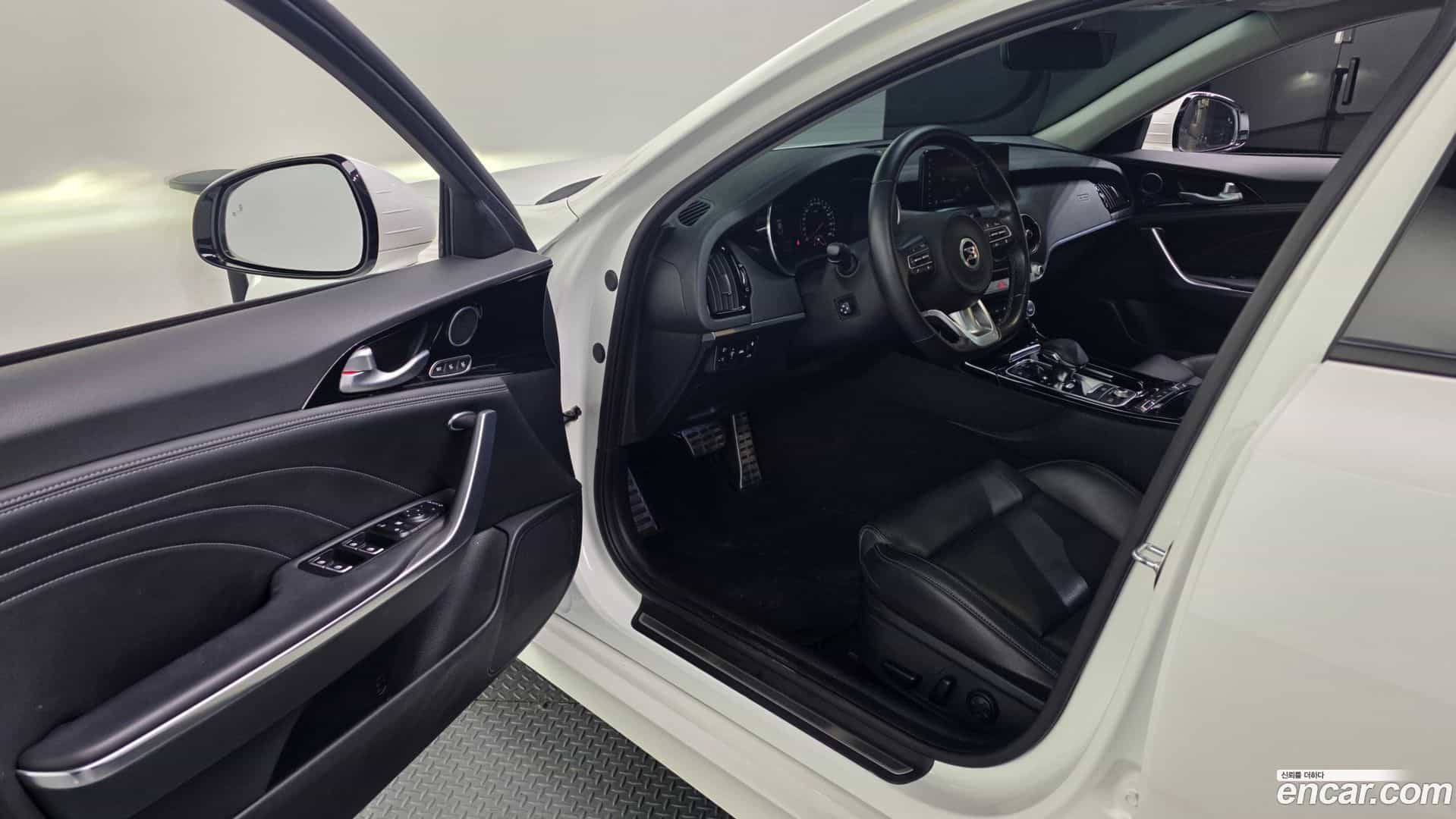 Stinger Kia 2021.7-INNER-010