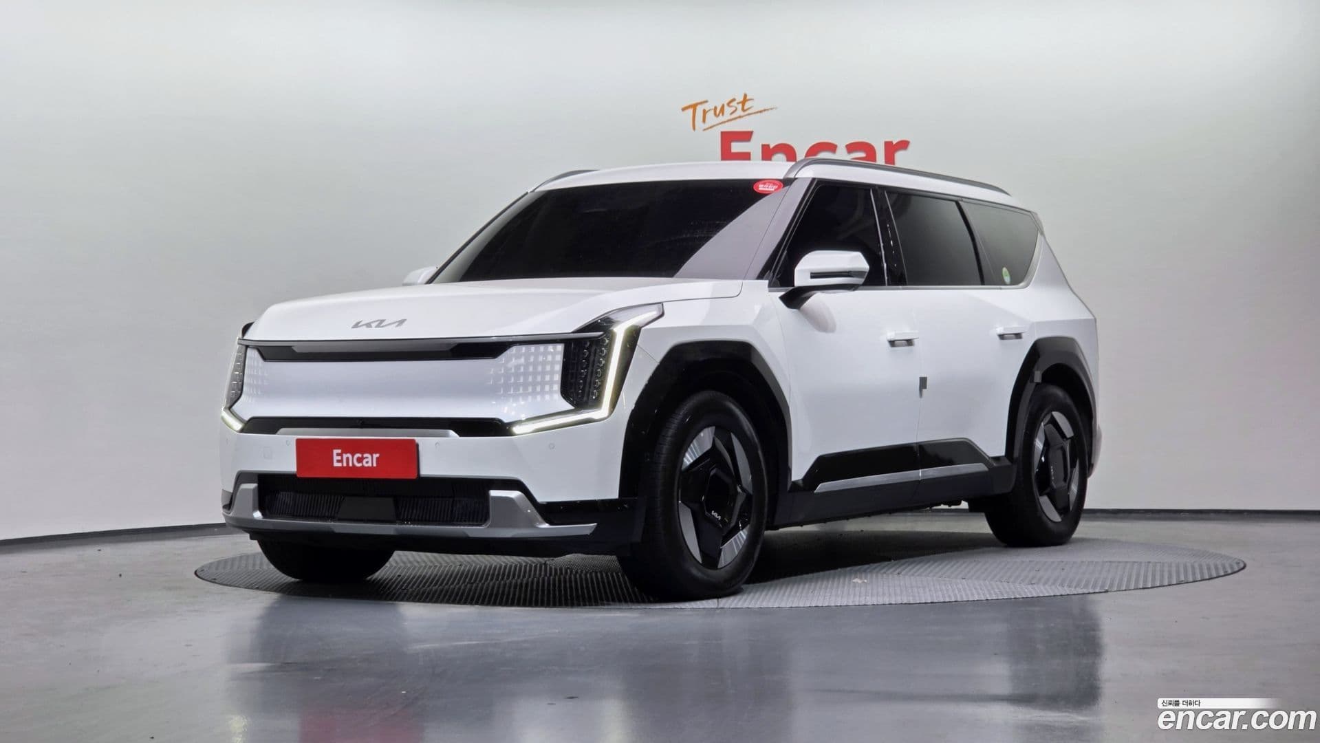 Main__Slider__Photo:EV9 Kia 2023.6-0