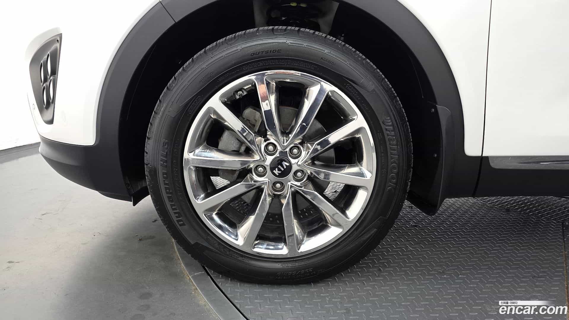 Sorento Kia 2015.0-OUTER-005
