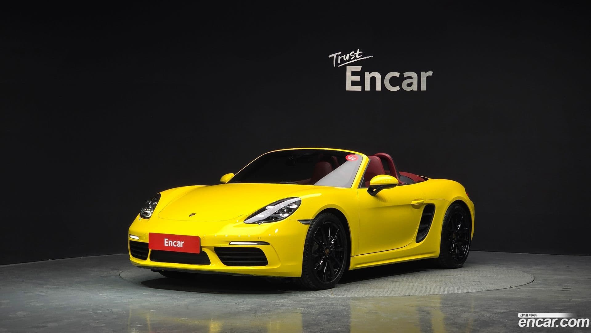 Main__Slider__Photo:718 Porsche 2022.3-0