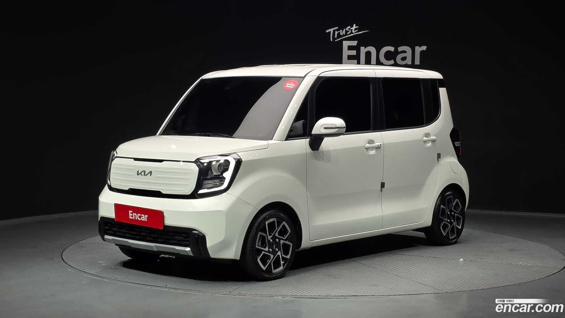 Main__Slider__Photo:RAY Kia 2022.11-0