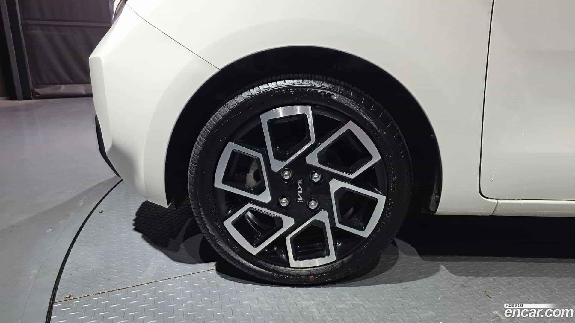 RAY Kia 2022.11-OUTER-005