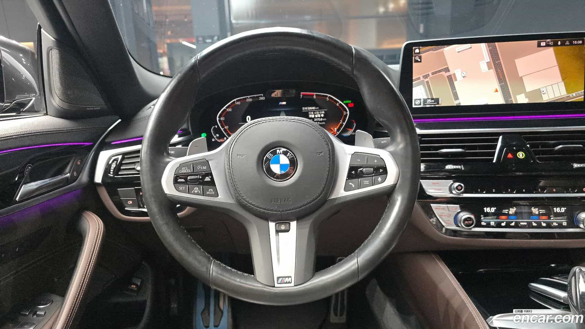 5-Series BMW 2022.2-OPTION-017