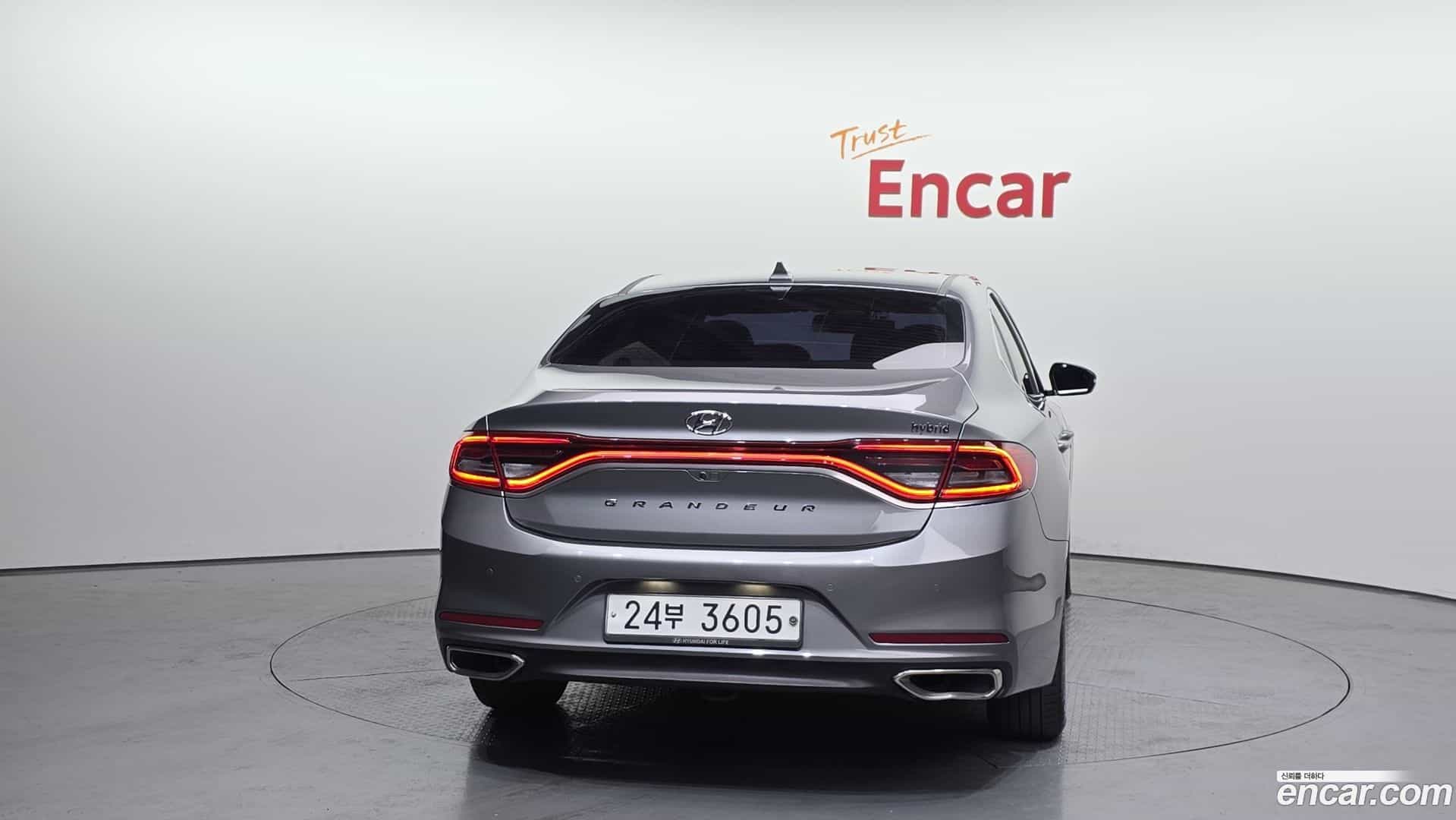 Grandeur Hyundai 2017.11-OUTER-004
