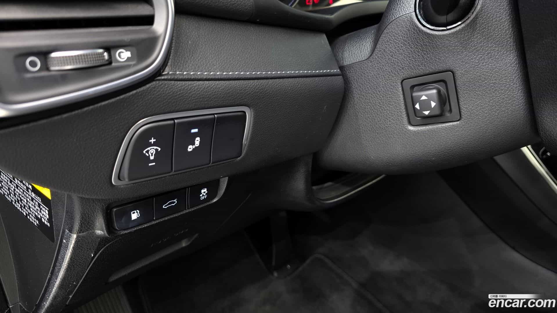 Grandeur Hyundai 2017.11-OPTION-016
