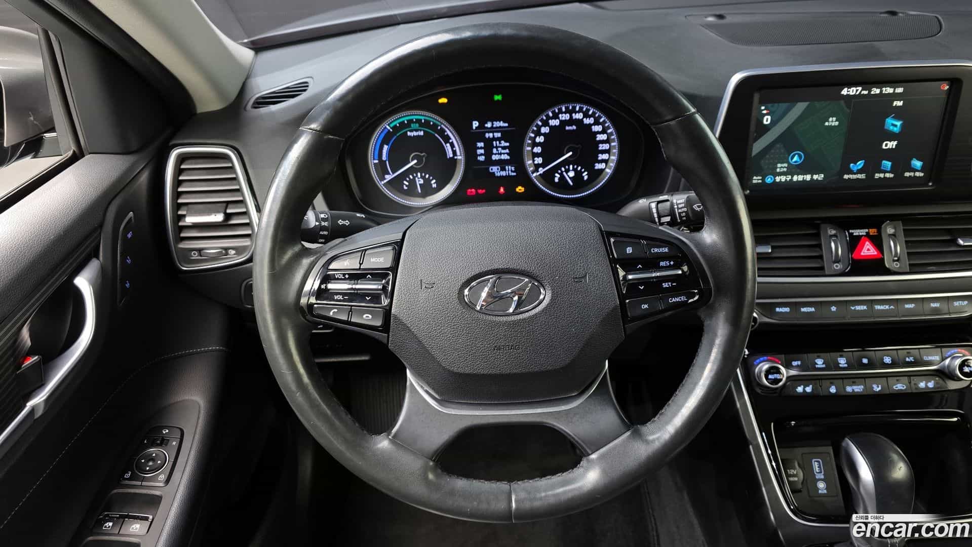 Grandeur Hyundai 2017.11-OPTION-022