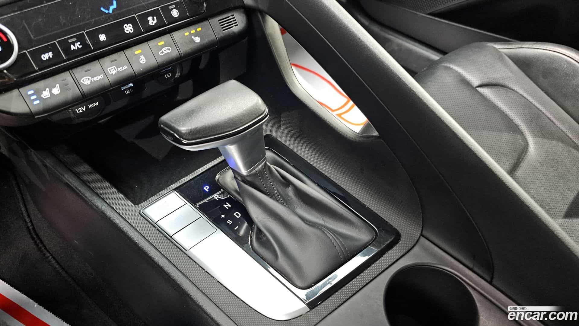 AVANTE Hyundai 2021.11-INNER-009