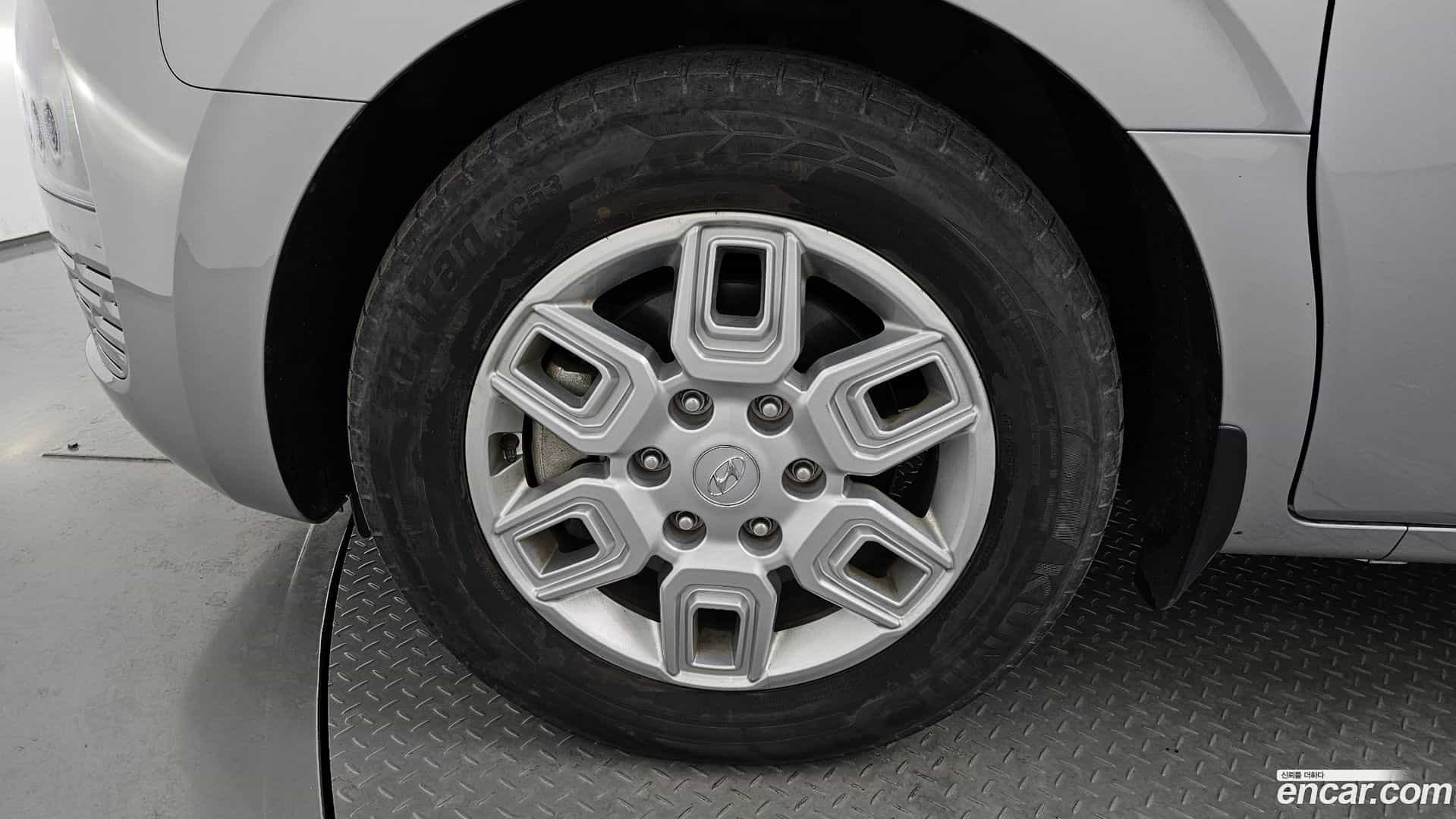 Staria Hyundai 2022.8-OUTER-005