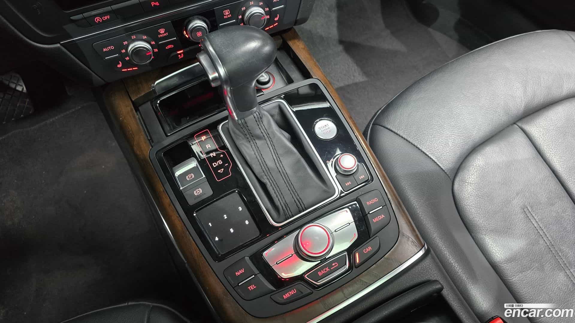 A6 Audi 2015.0-INNER-009