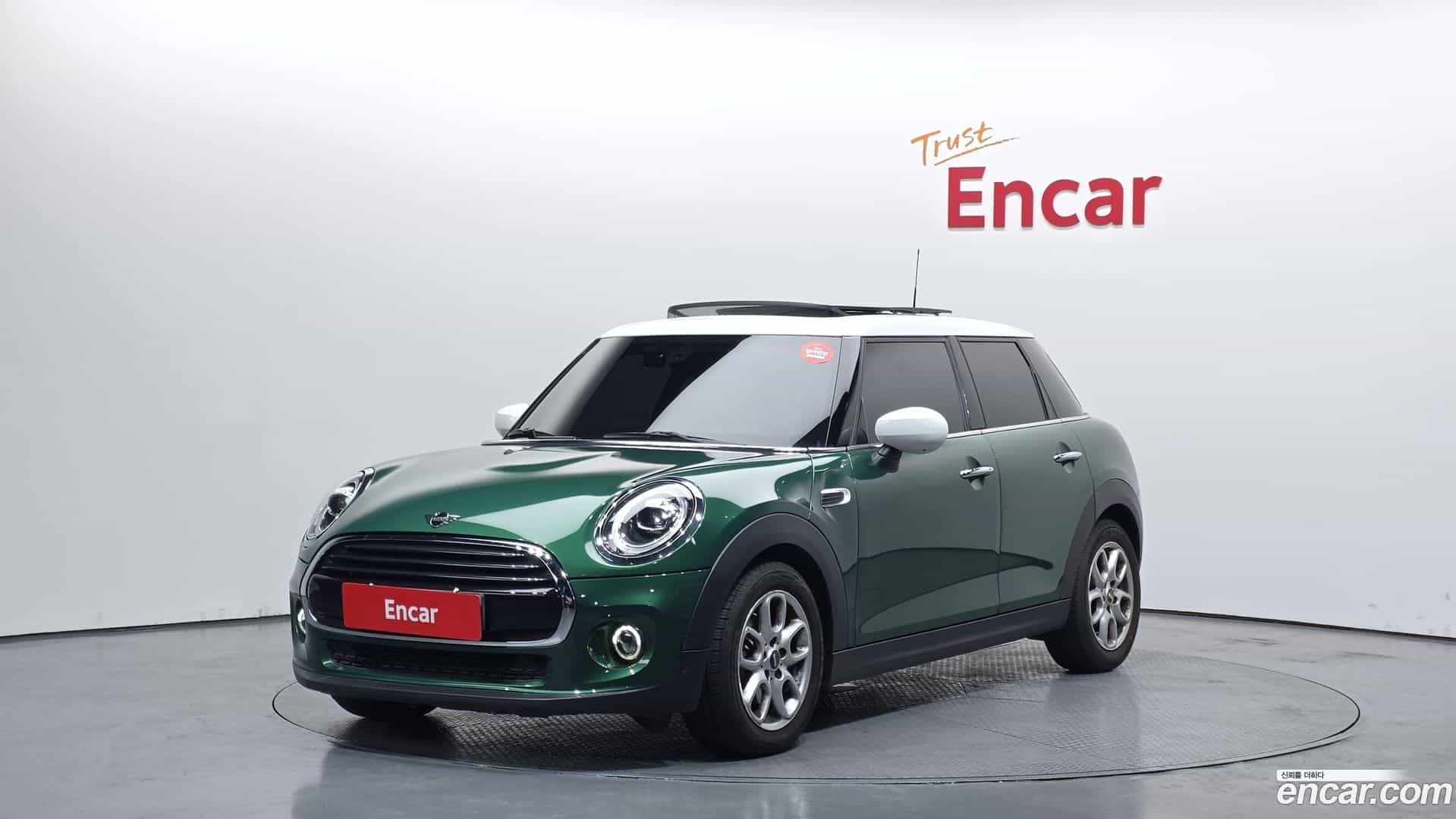 Cooper Mini 2021.4-OUTER-001