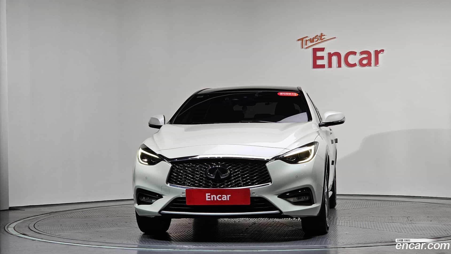 Q30 Infiniti 2019.0-OUTER-003