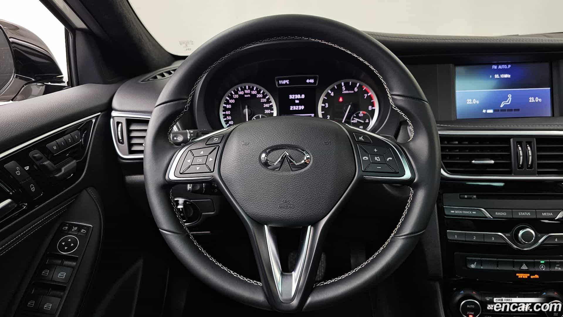 Q30 Infiniti 2019.0-OPTION-017