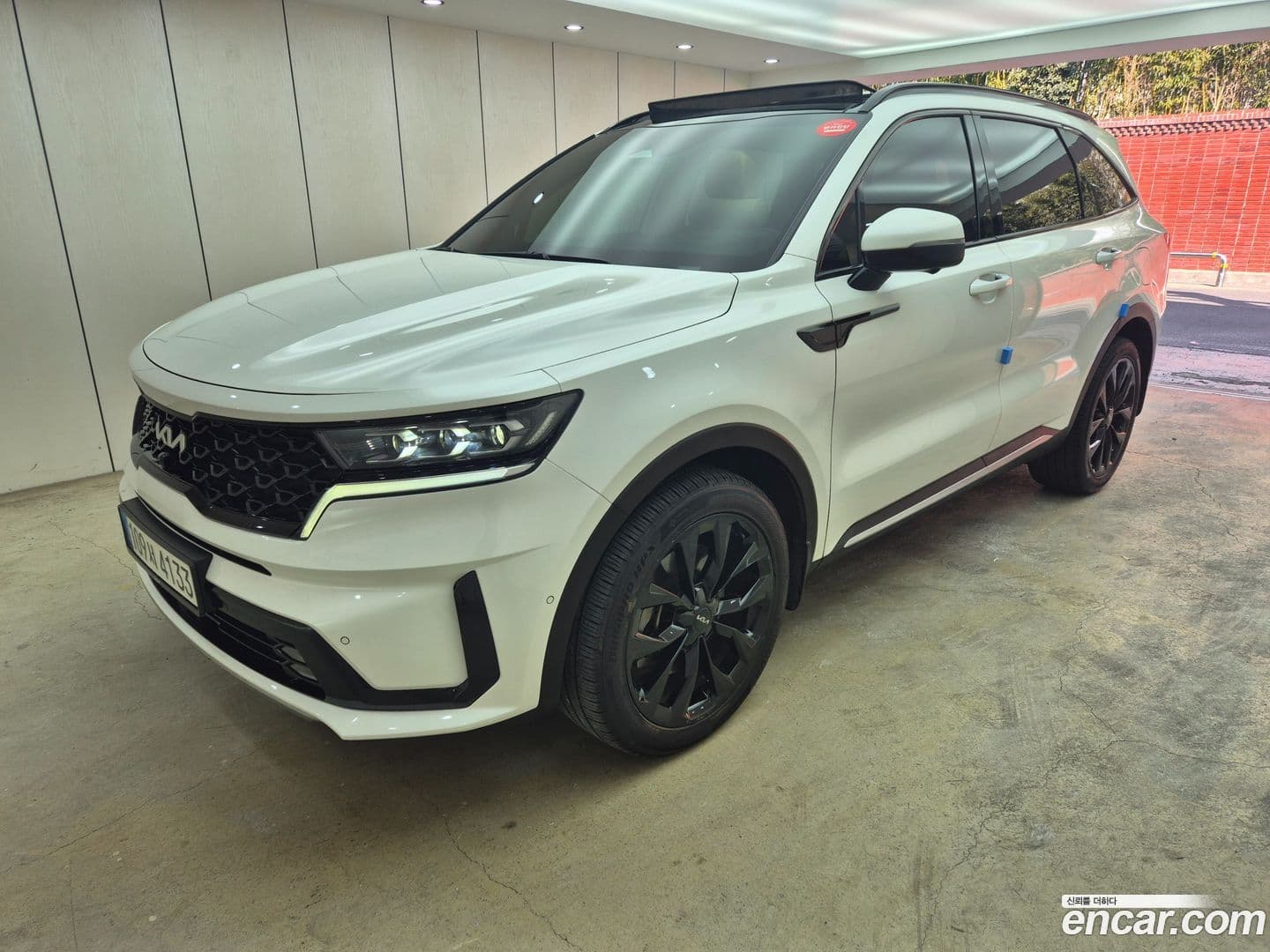 Main__Slider__Photo:Sorento Kia 2022.8-0