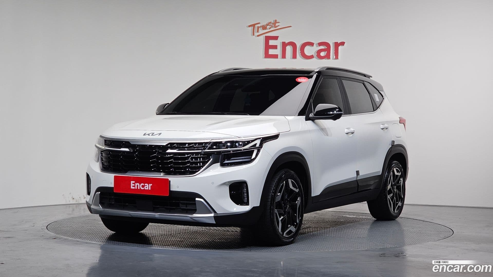 Main__Slider__Photo:Seltos Kia 2022.10-0