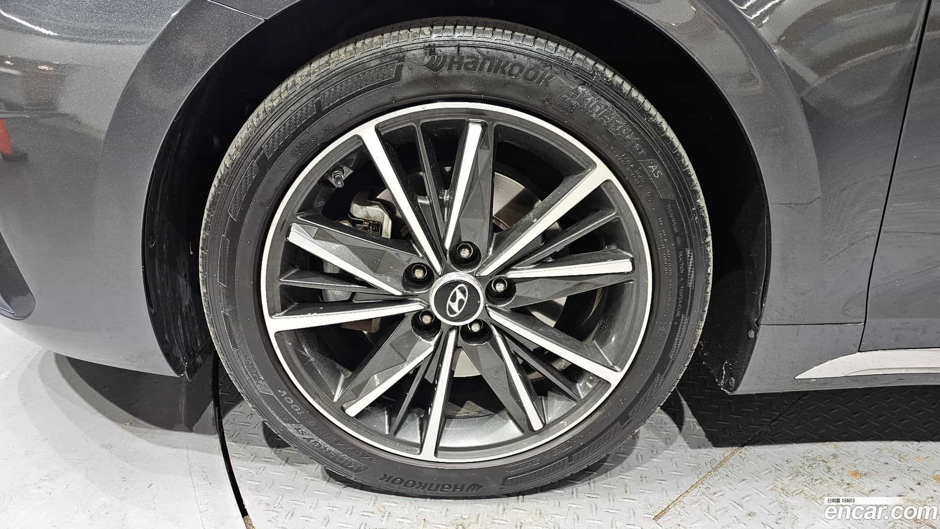 Grandeur Hyundai 2022.0-OUTER-005