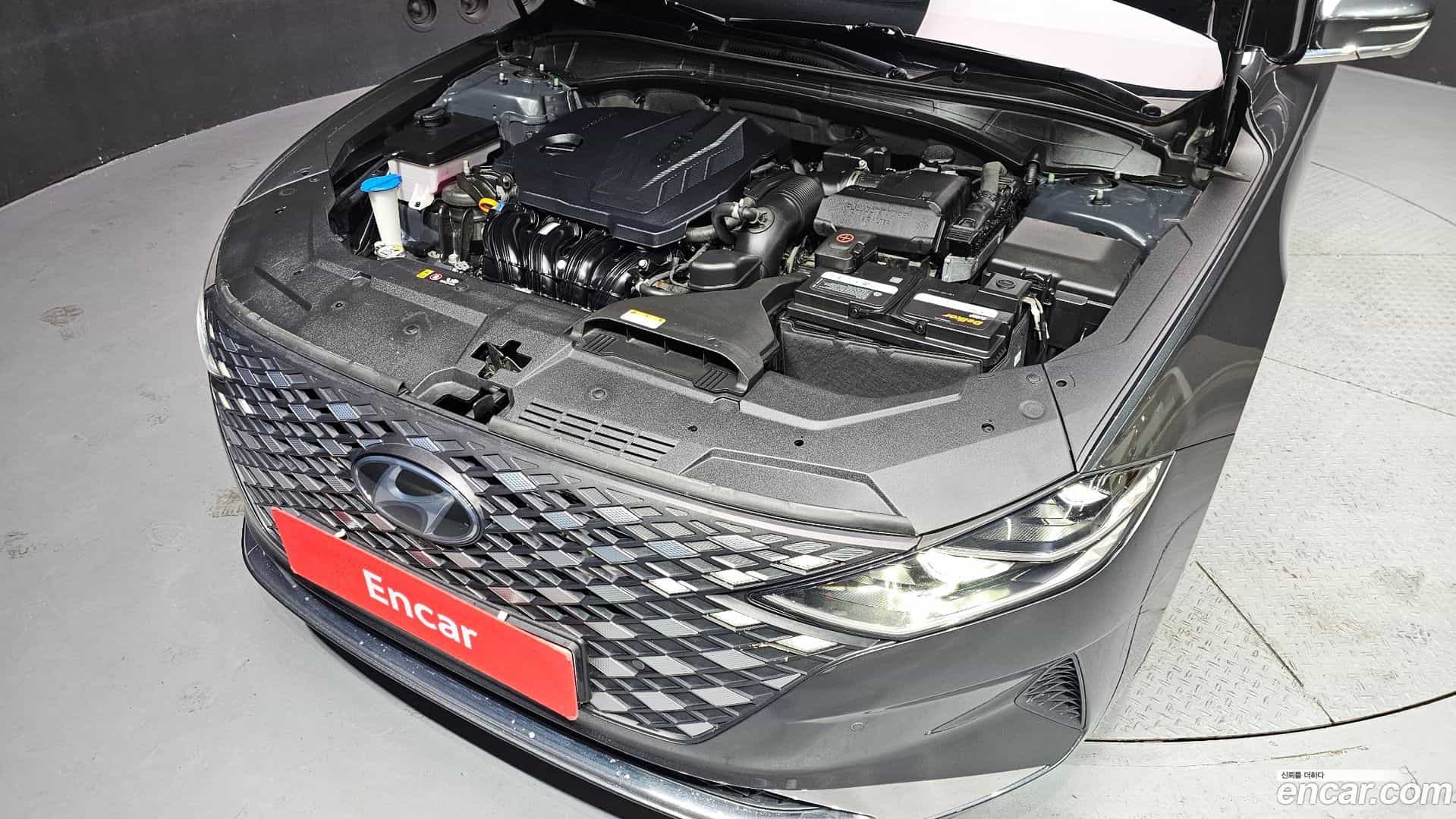 Grandeur Hyundai 2022.0-INNER-006
