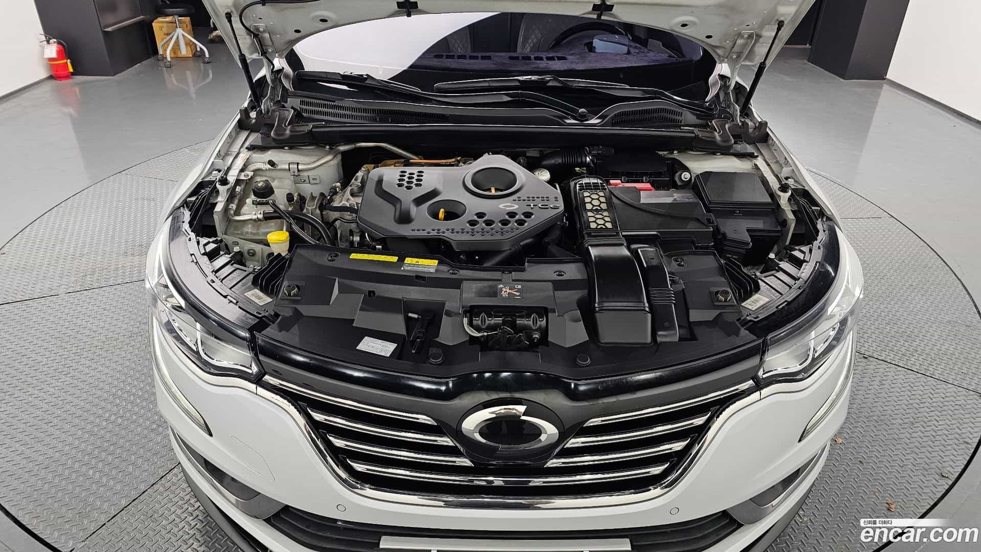 SM6 Renault Korea 2016.11-INNER-006
