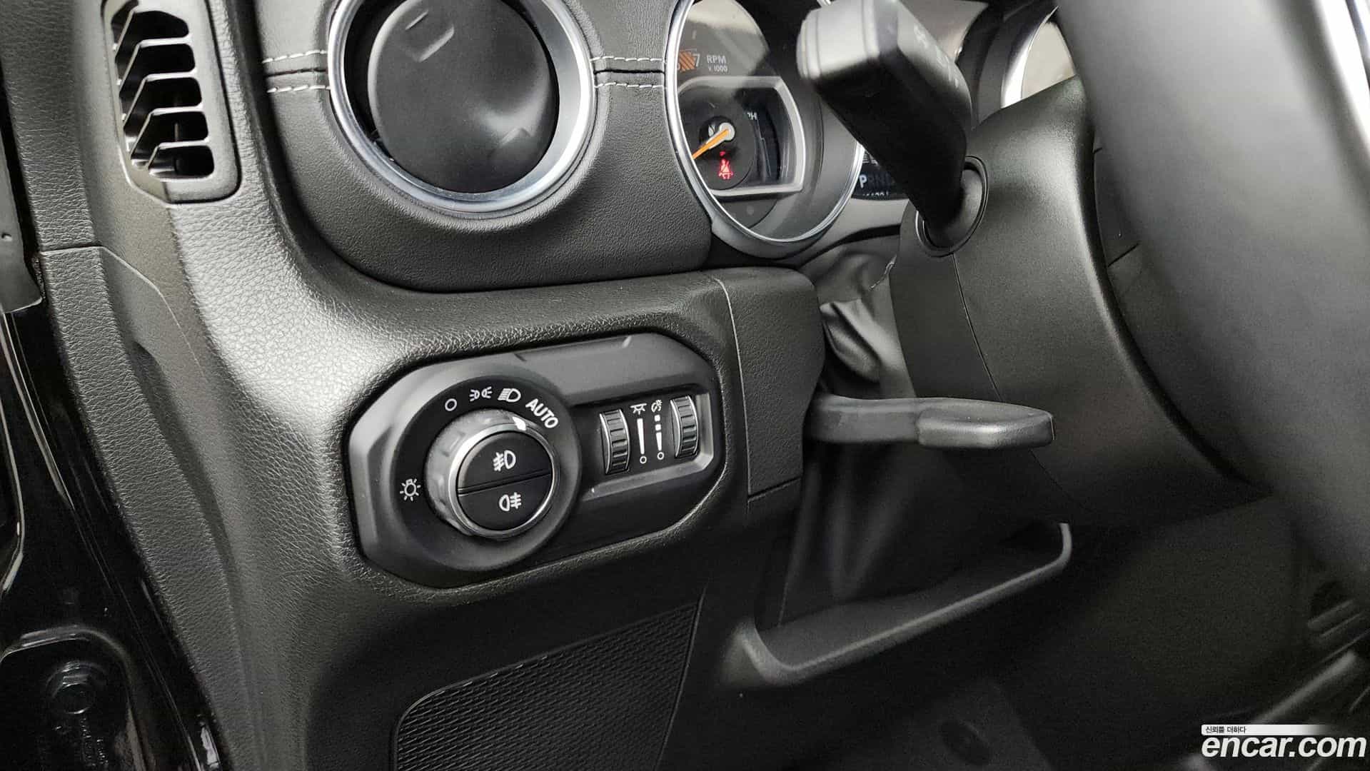 Wrangler Jeep 2022.5-OPTION-022