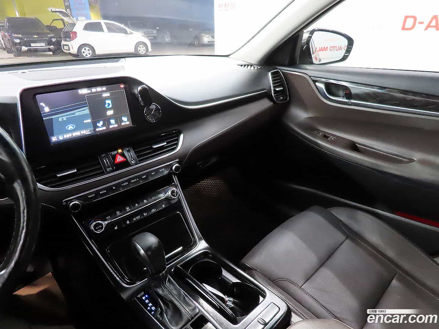 Grandeur Hyundai 2019.2-OPTION-021