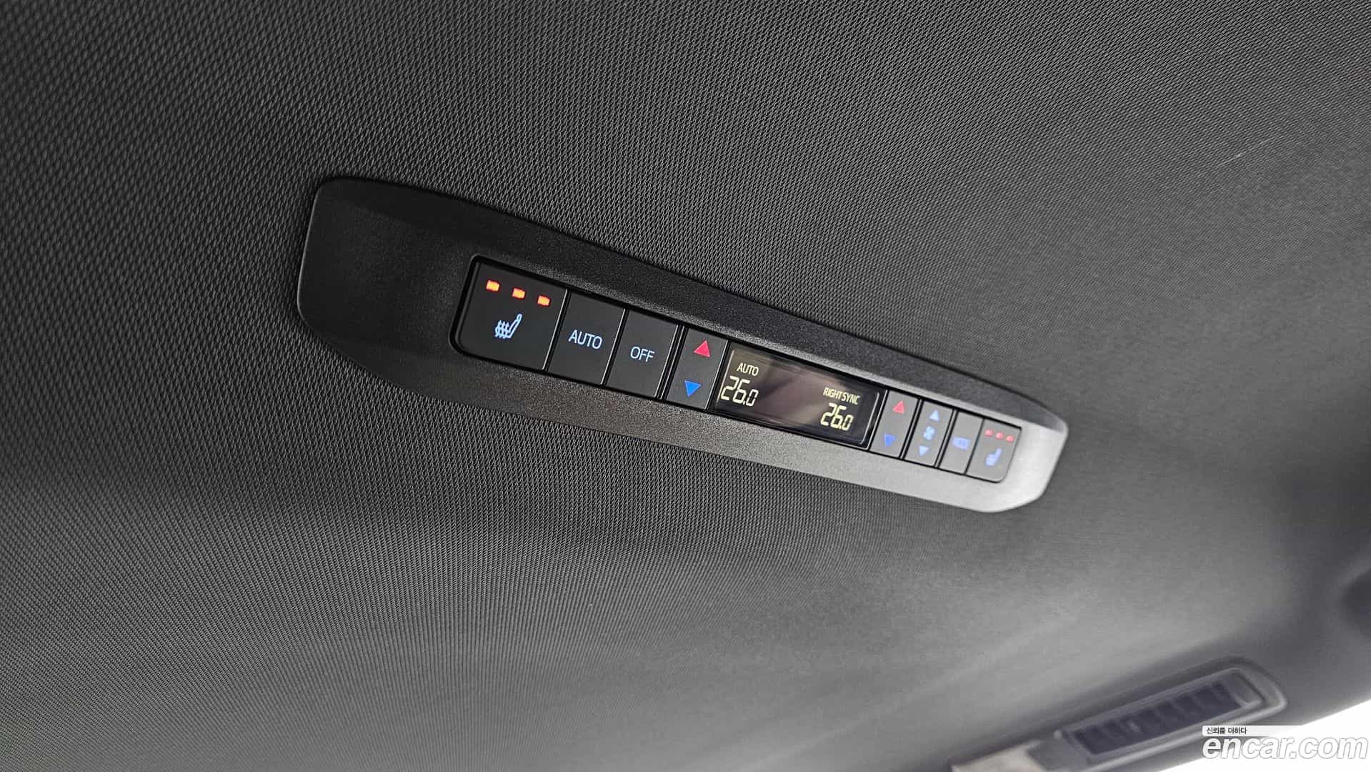 Sienna Toyota 2024.11-OPTION-021