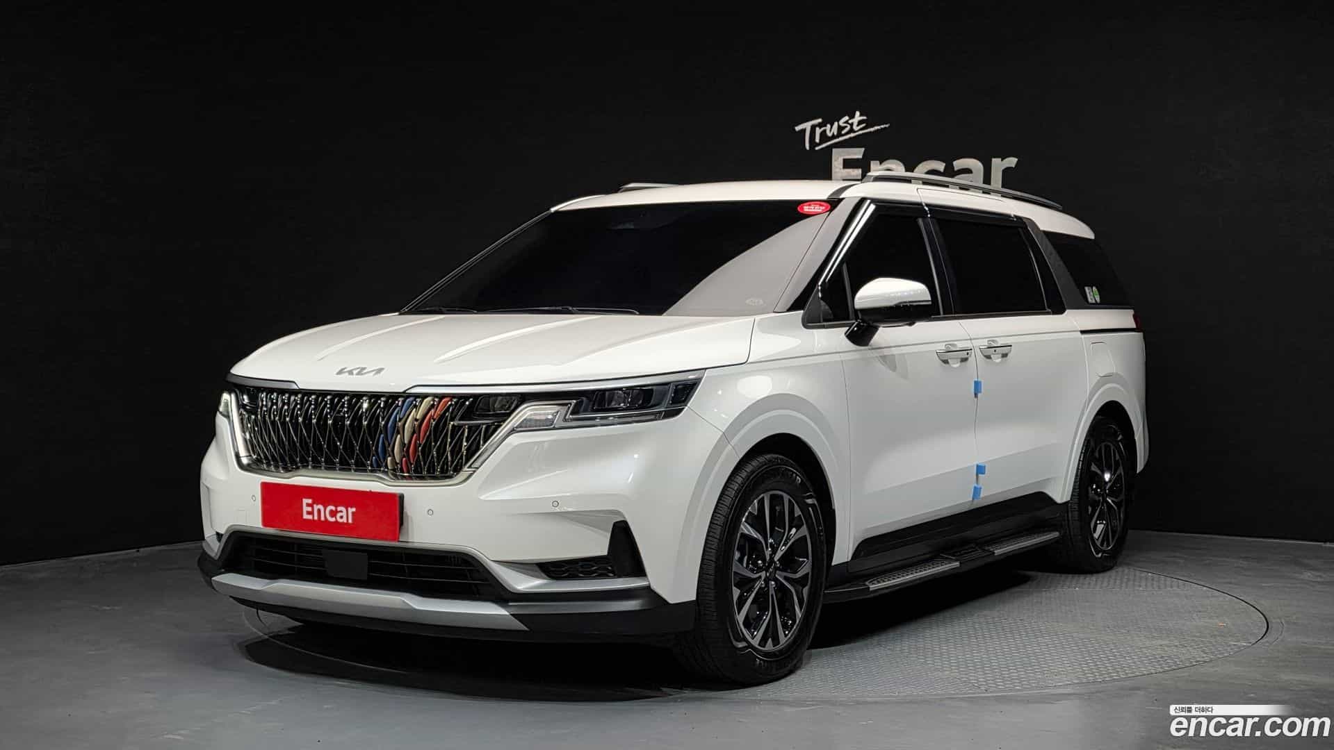 Canival Kia 2023.0-OUTER-001