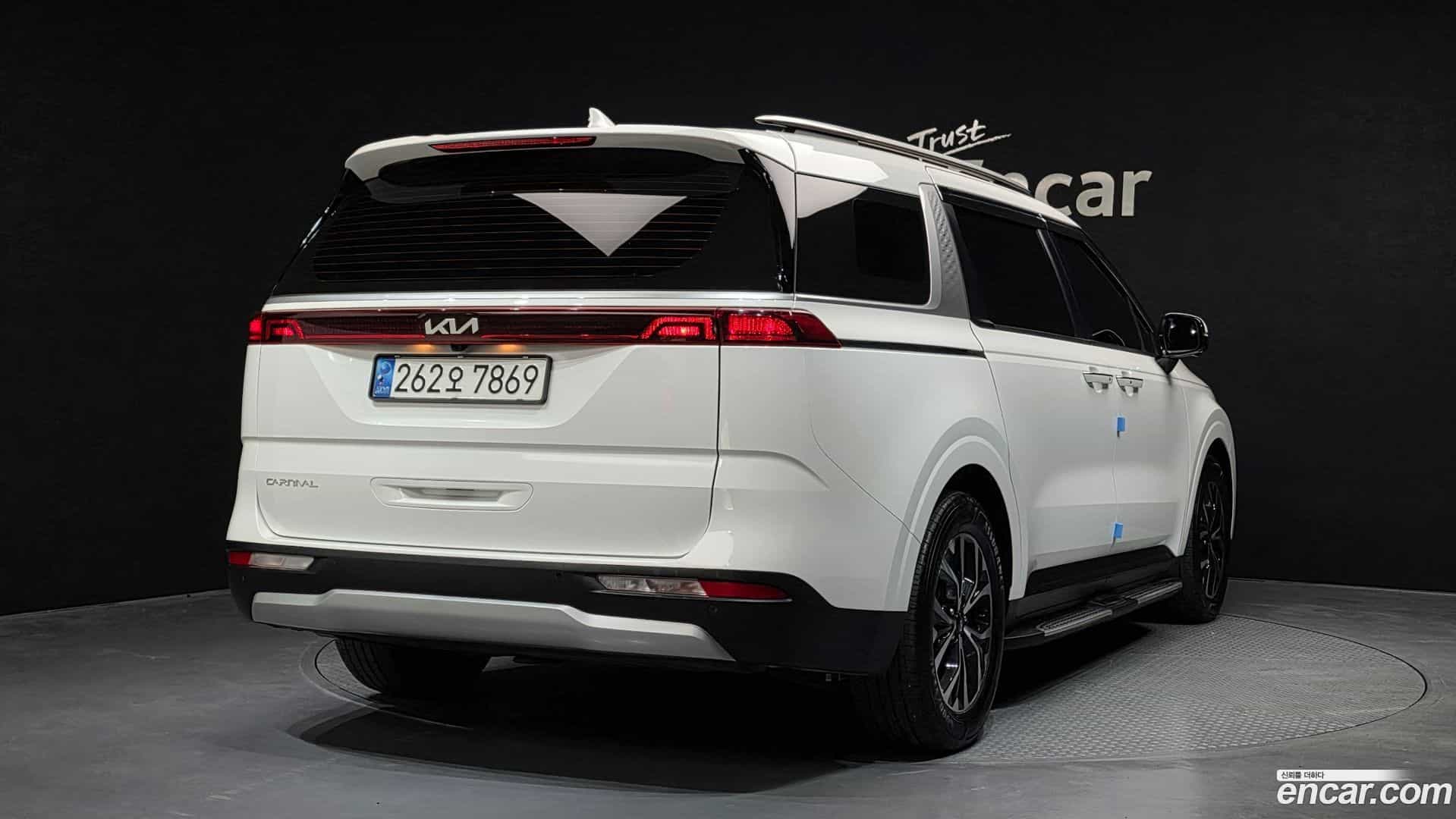 Canival Kia 2023.0-OUTER-002