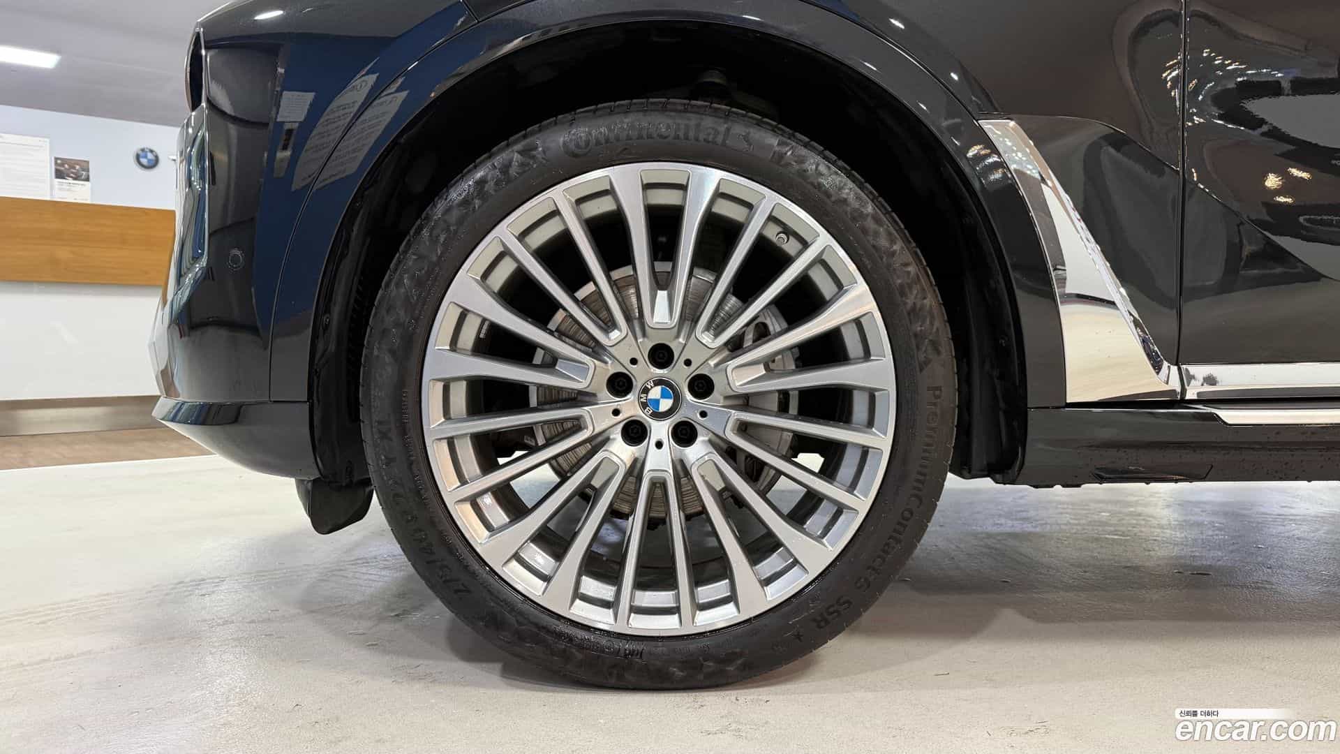 X7 BMW 2023.6-OUTER-005