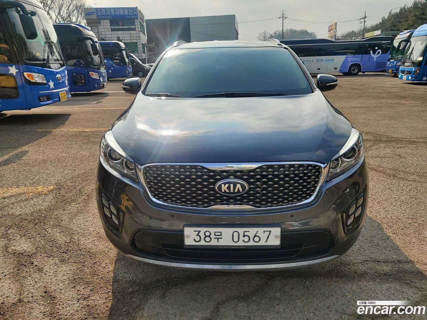 Main__Slider__Photo:Sorento Kia 2016.8-0