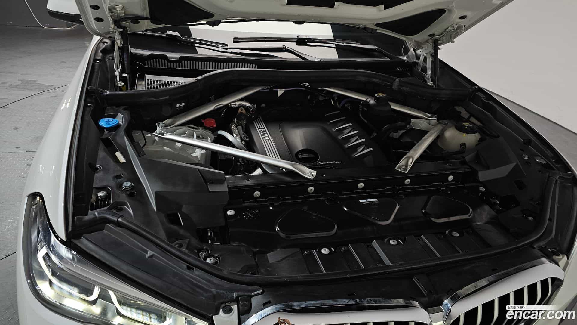 X5 BMW 2022.0-INNER-006