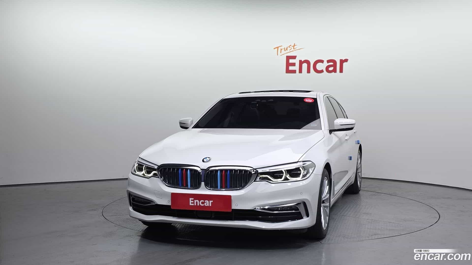5-Series BMW 2019.5-OUTER-003