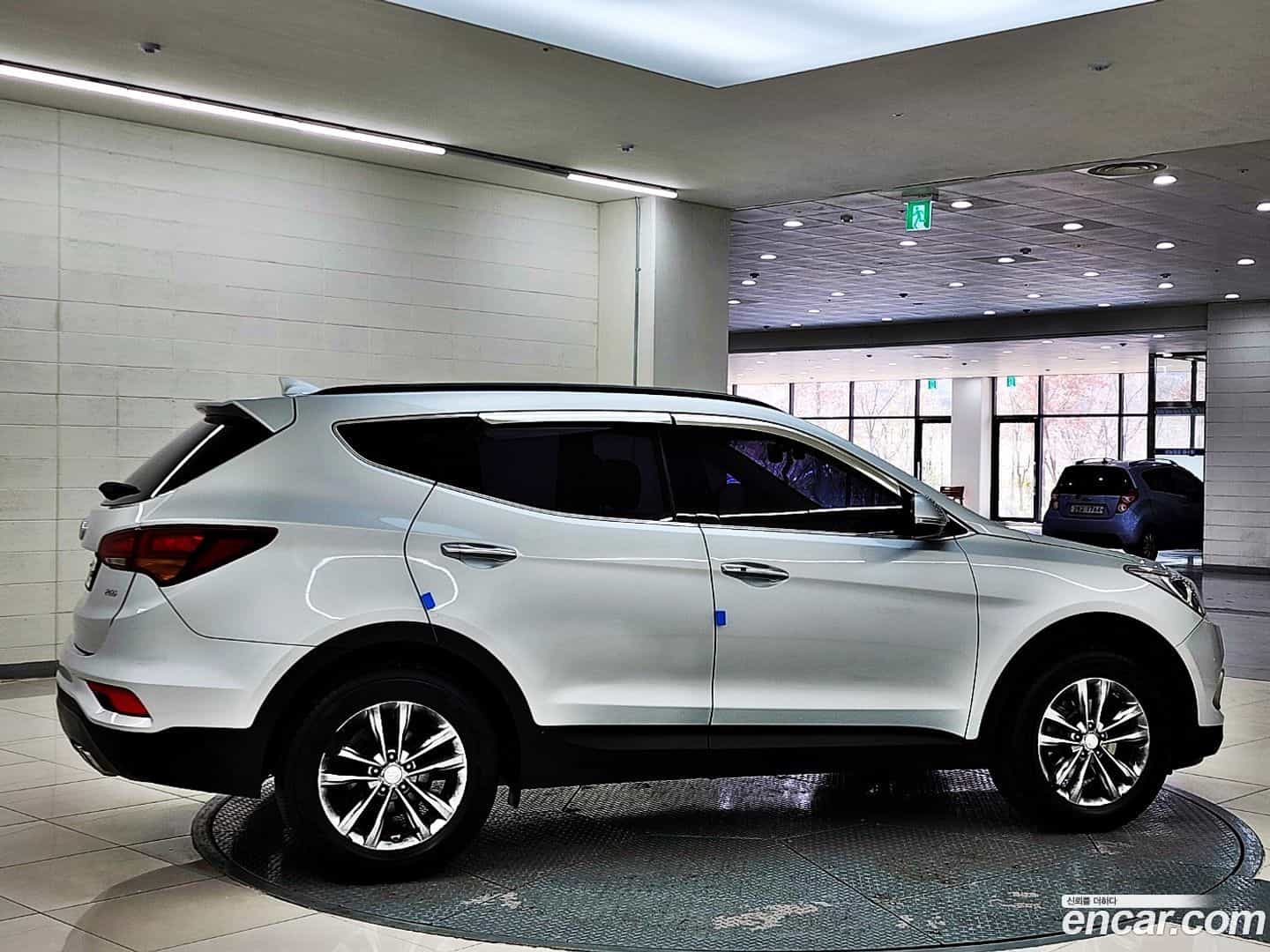 Santafe Hyundai 2017.5-OUTER-004