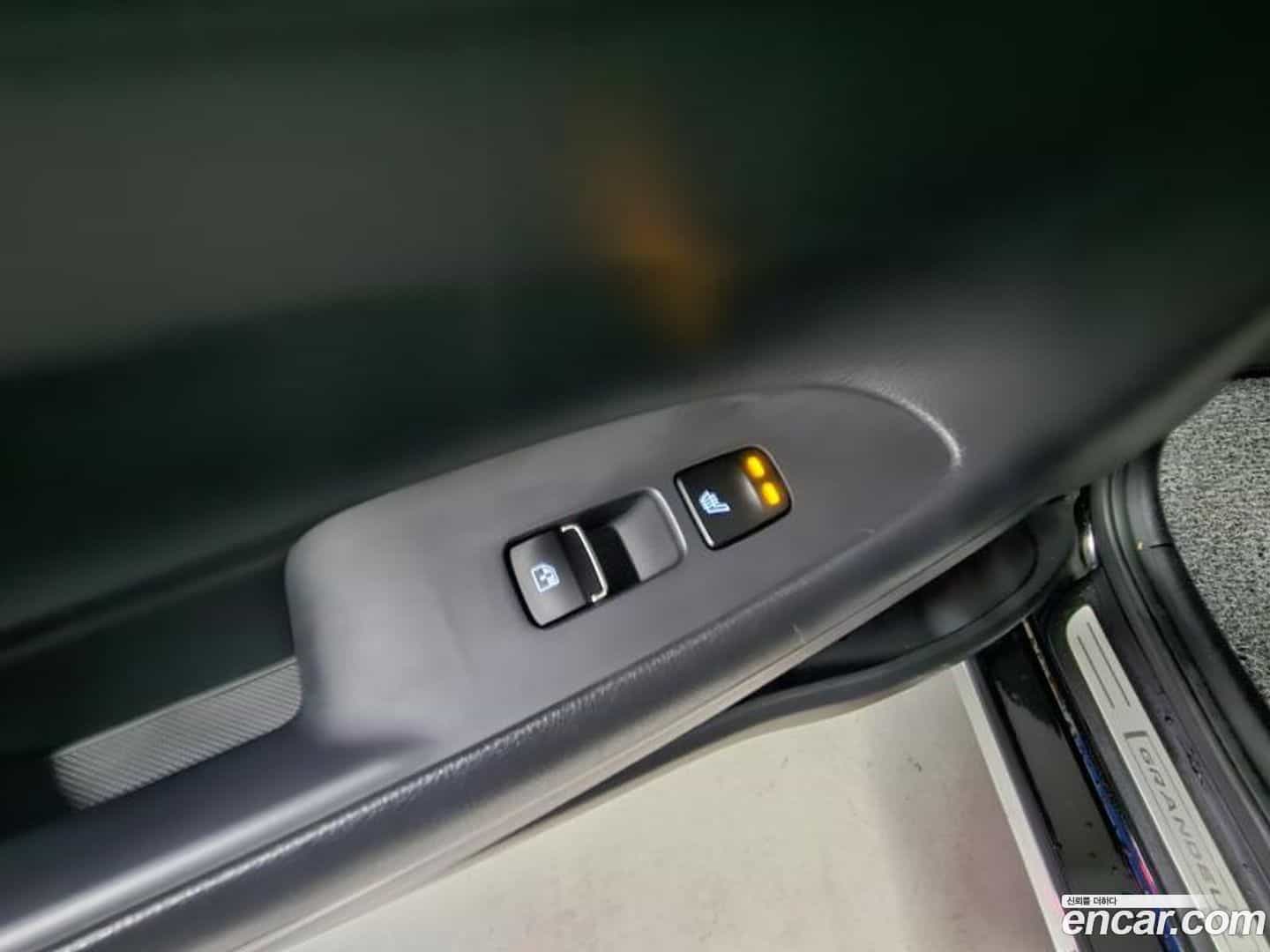 Grandeur Hyundai 2021.3-OPTION-022