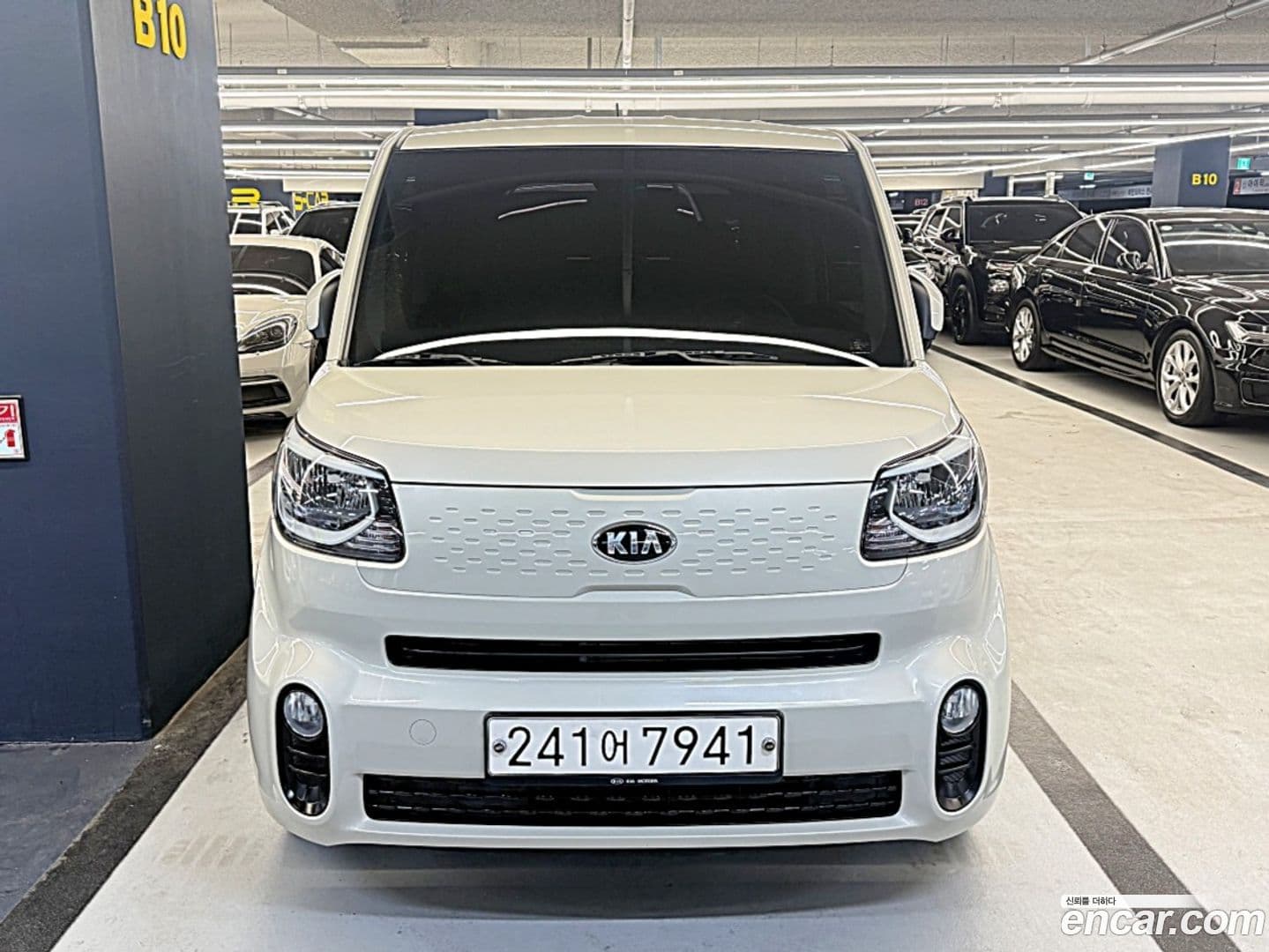 Main__Slider__Photo:RAY Kia 2019.10-0
