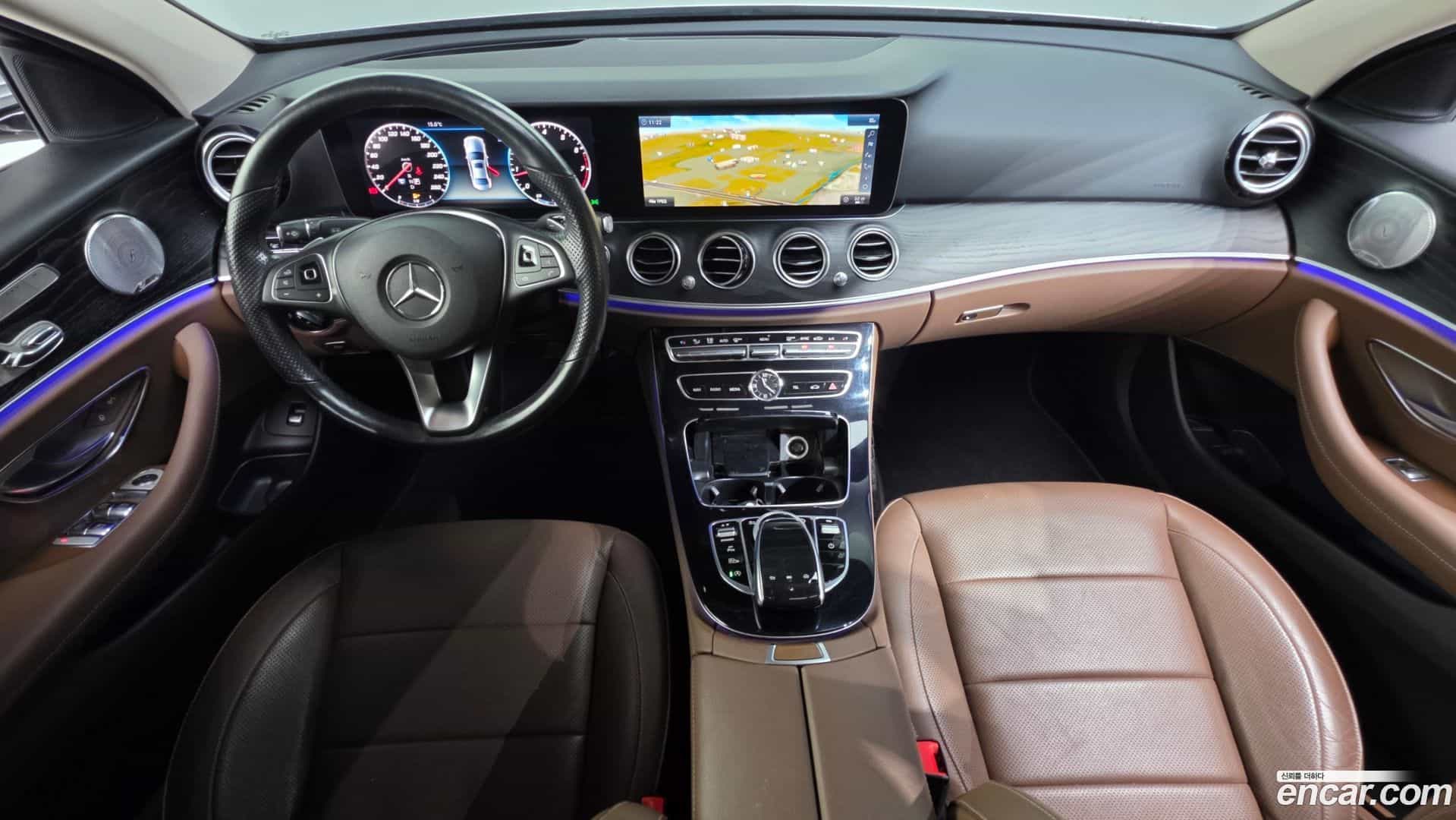 E-Class Mercedes-Benz 2018.0-INNER-007