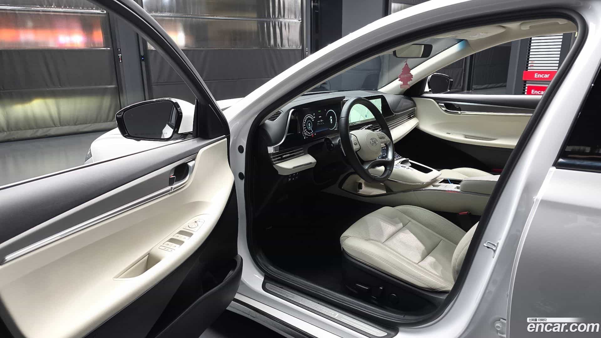 Grandeur Hyundai 2021.9-INNER-010