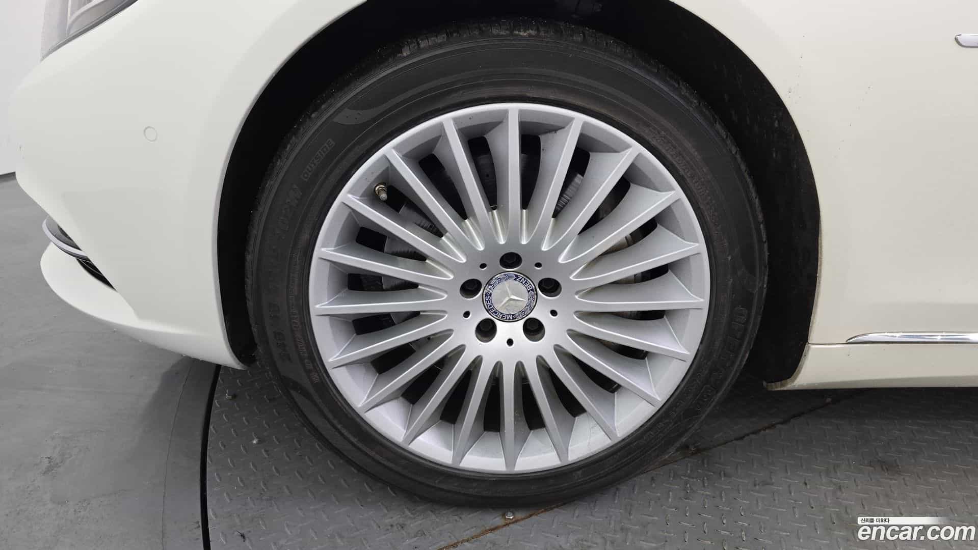 S-Class Mercedes-Benz 2013.10-OUTER-005