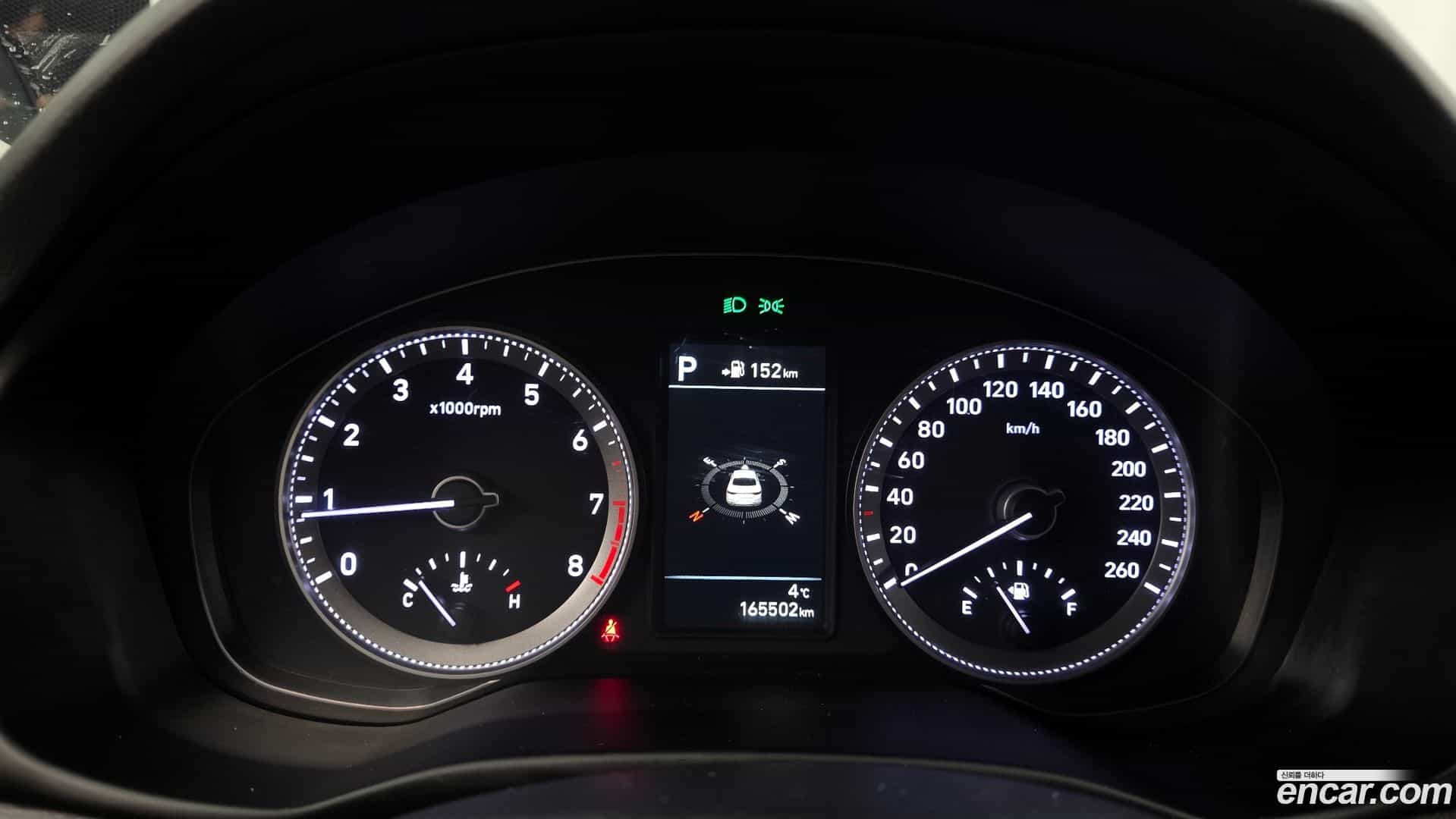 Grandeur Hyundai 2019.0-INNER-008