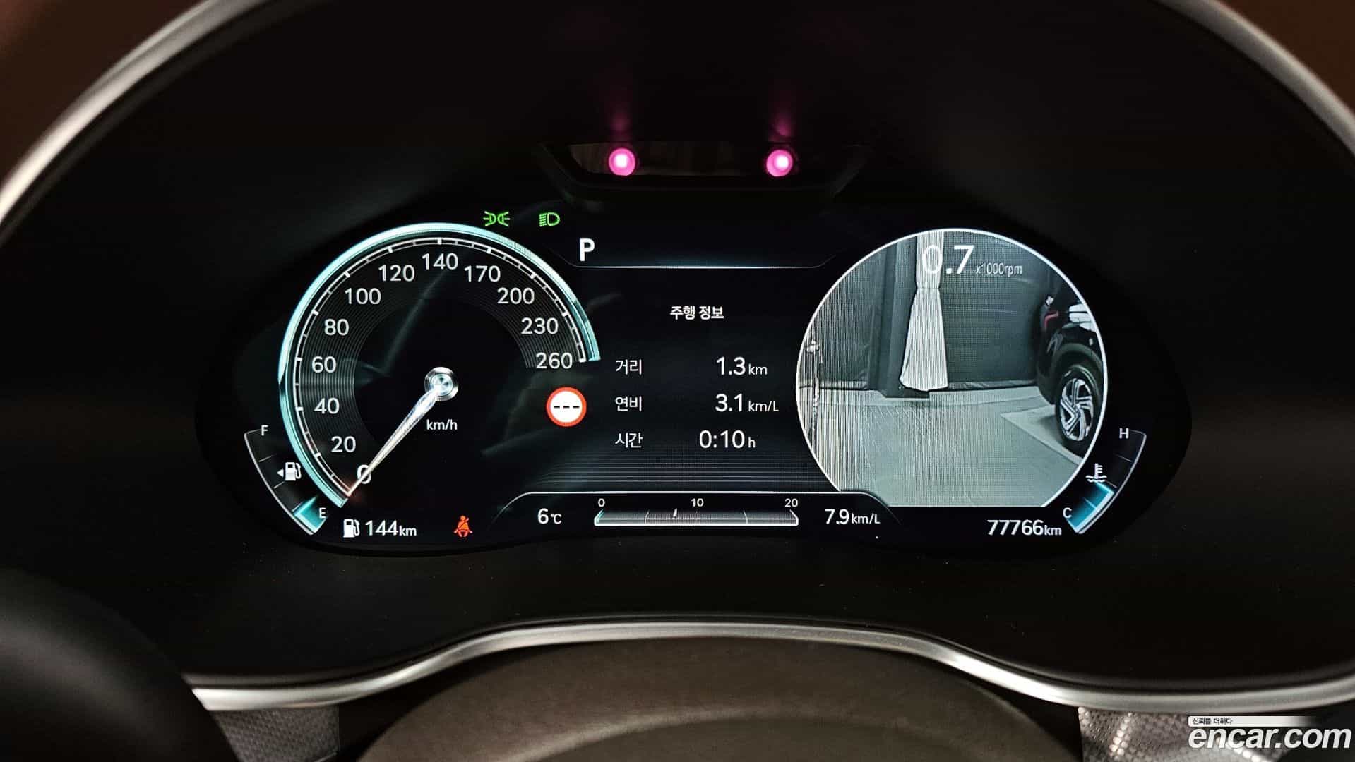 G80 Genesis 2023.0-INNER-008