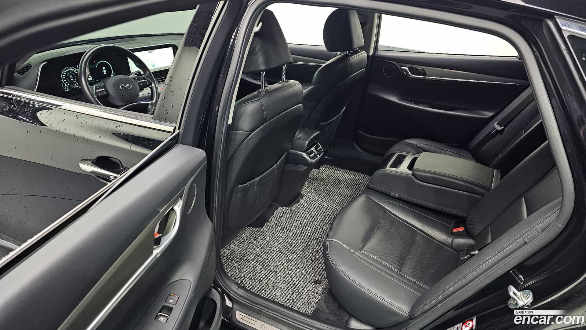 Grandeur Hyundai 2020.3-OPTION-015