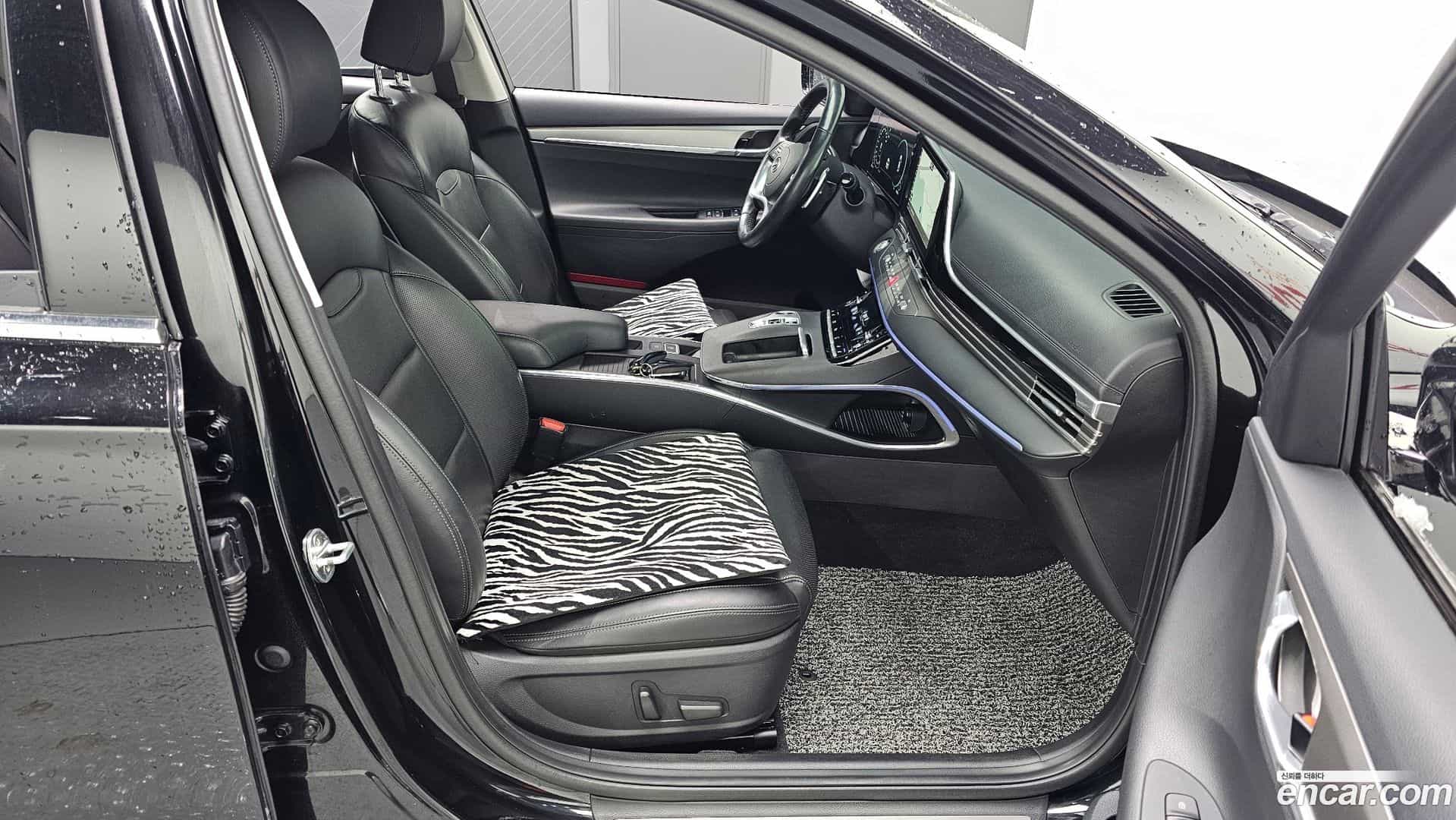 Grandeur Hyundai 2020.3-OPTION-016